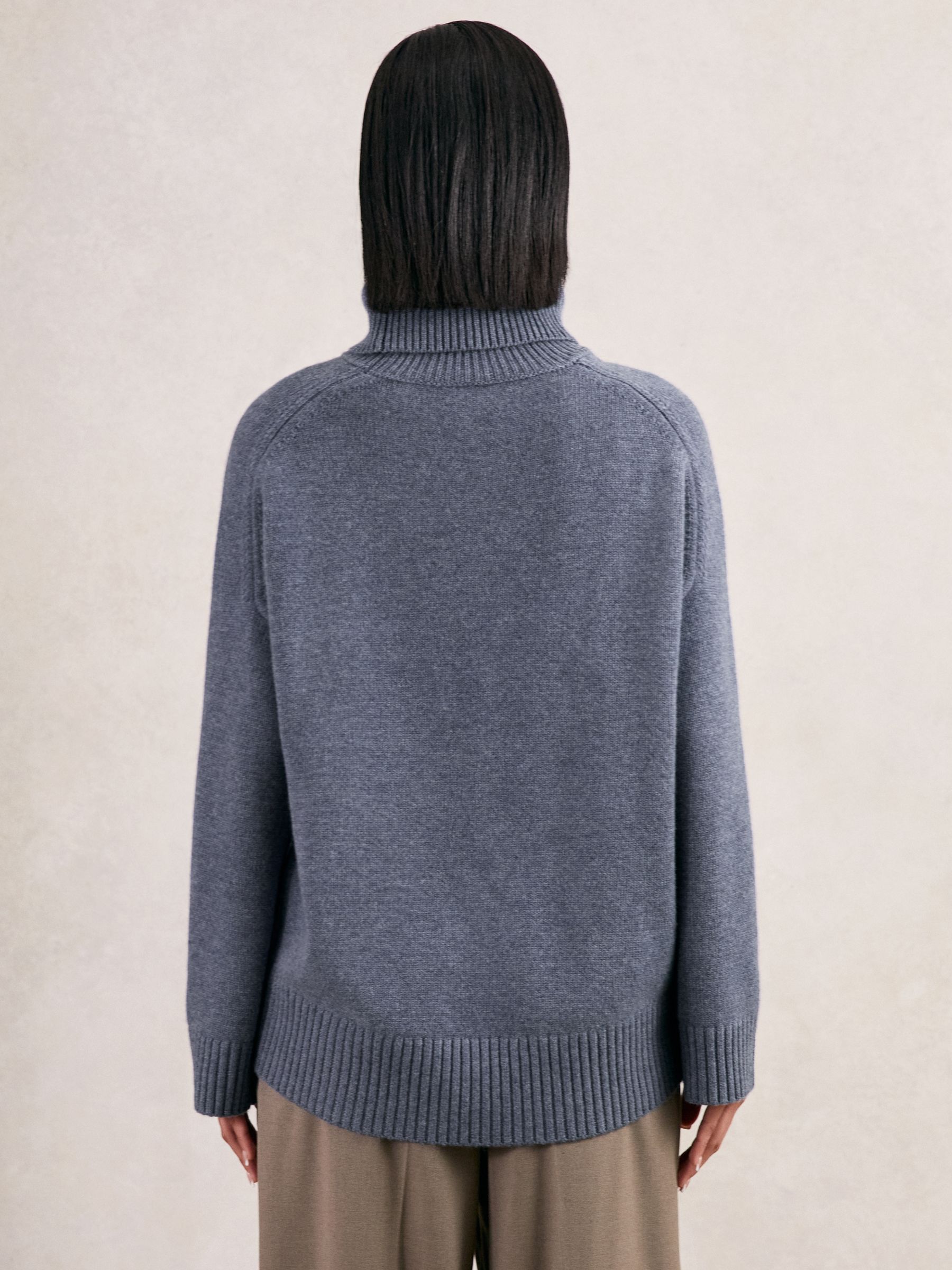 Wool-Cashmere Roll-Neck Jumper in Blue Marl