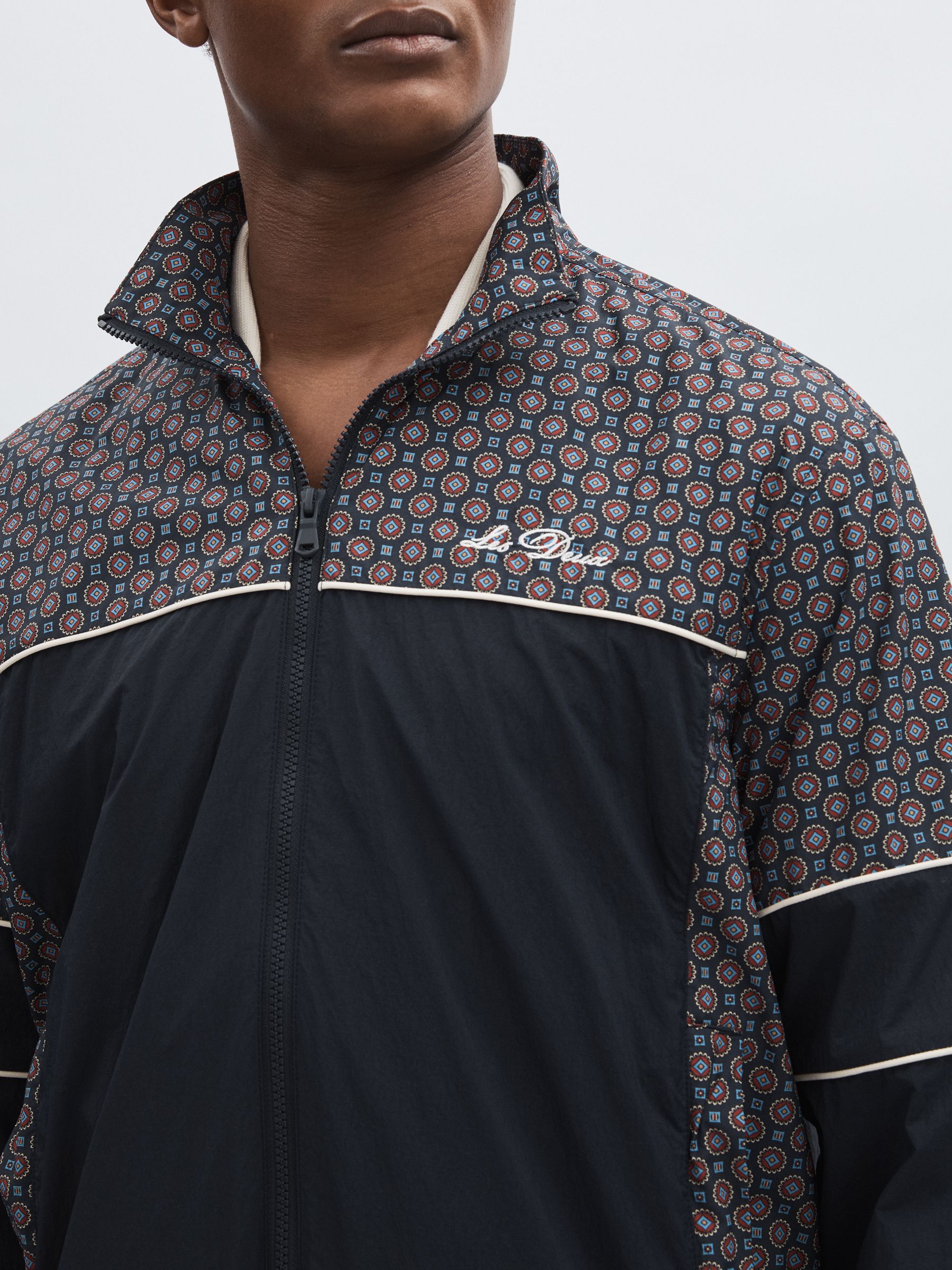 Les Deux Printed Track Jacket in Dark Navy