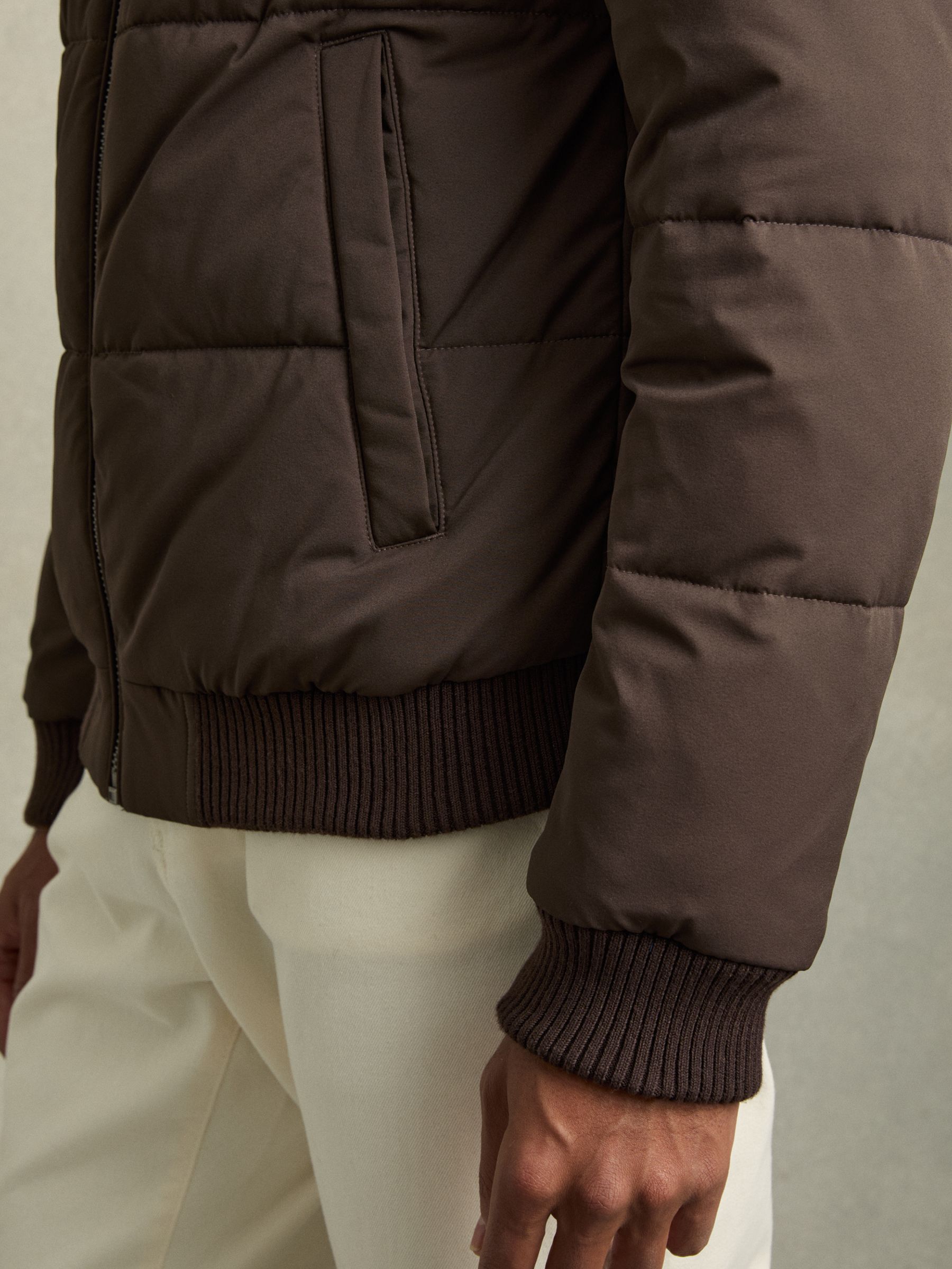 Faux-Fur Collar Puffer Jacket in Brown