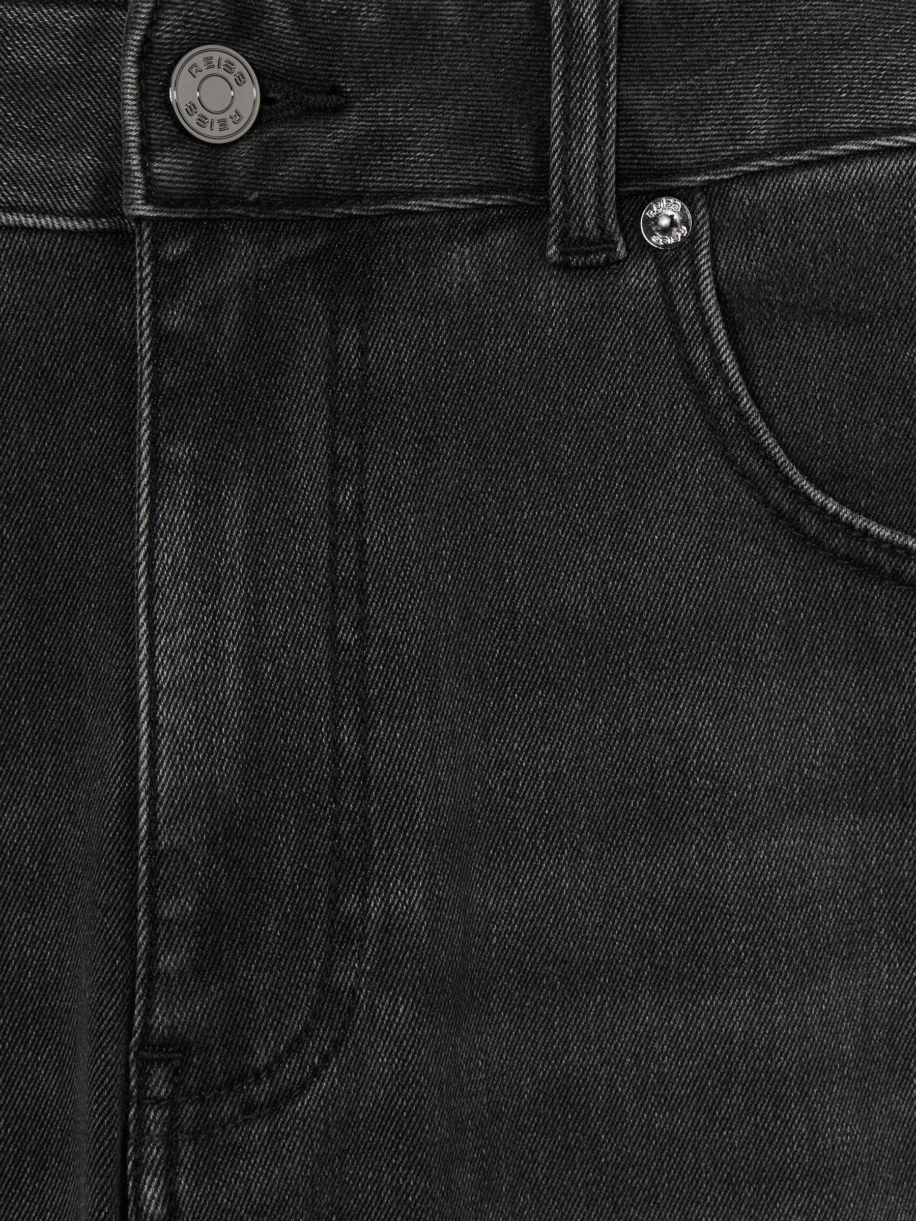 Tapered Slim-Fit Jeans in Washed Black