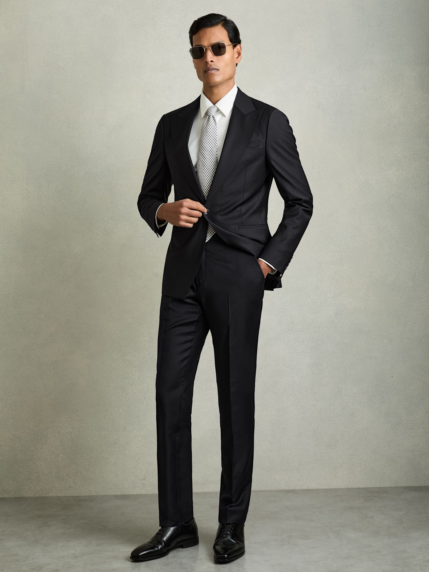 Regular-Fit Single-Breasted Wool-Blend Suit Blazer in Navy