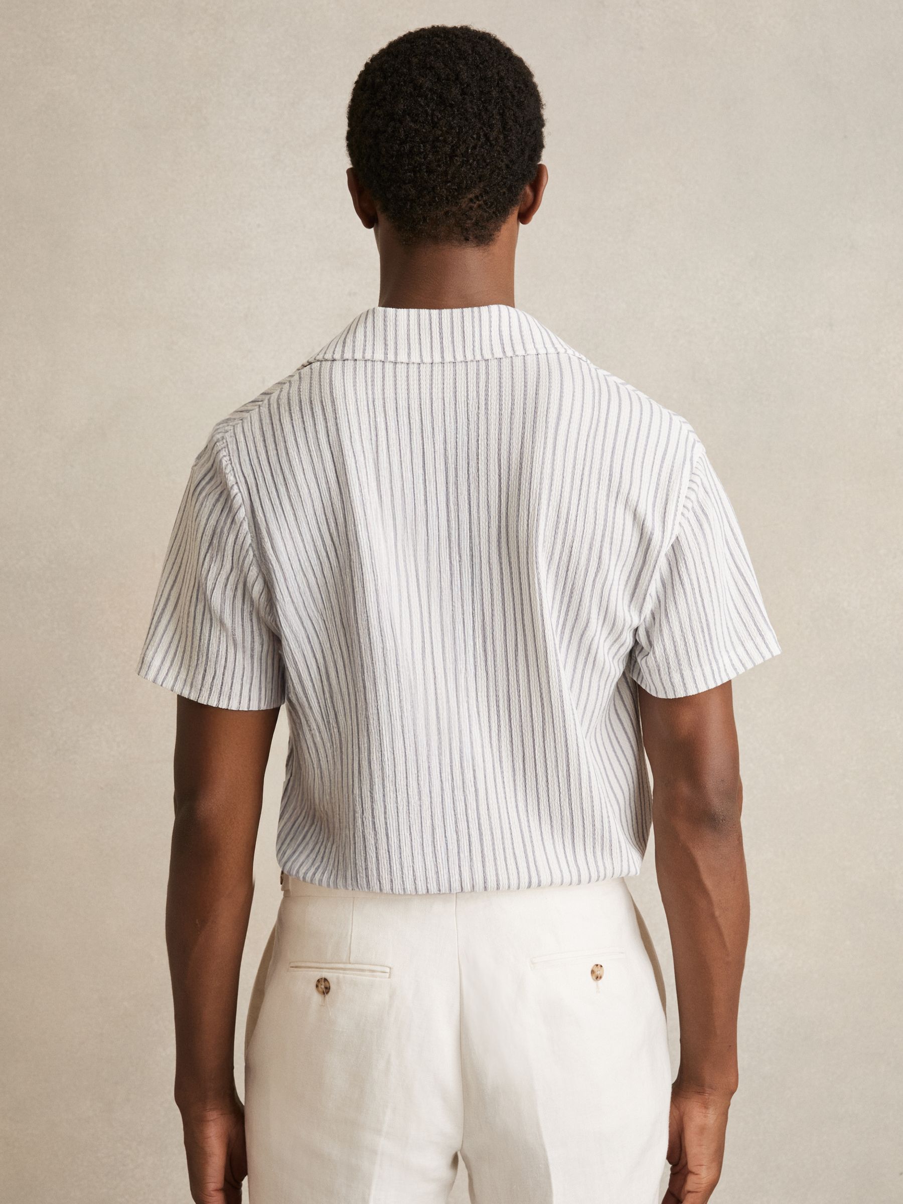 Textured Stripe Cuban Collar Shirt in White/Soft Blue