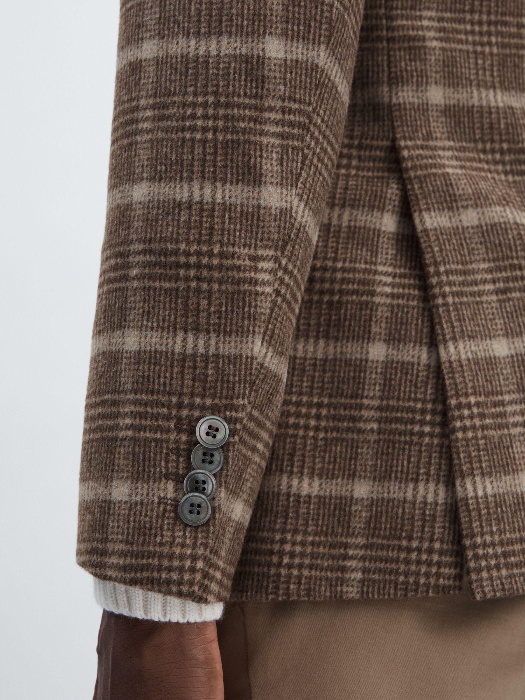 Oscar Jacobson Wool-Blend Single-Breasted Check Blazer in Dark Beige