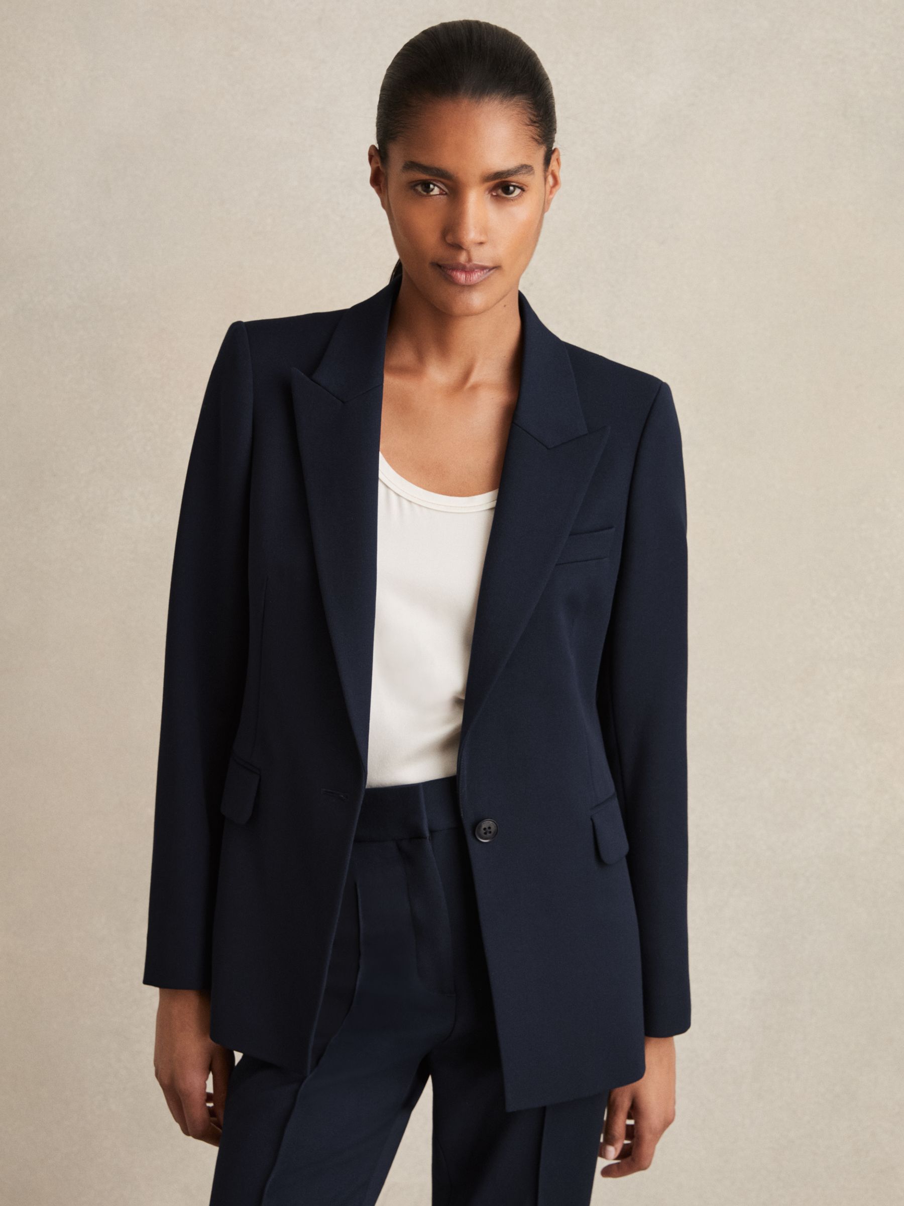 Tailored Single Breasted Suit Blazer in Navy