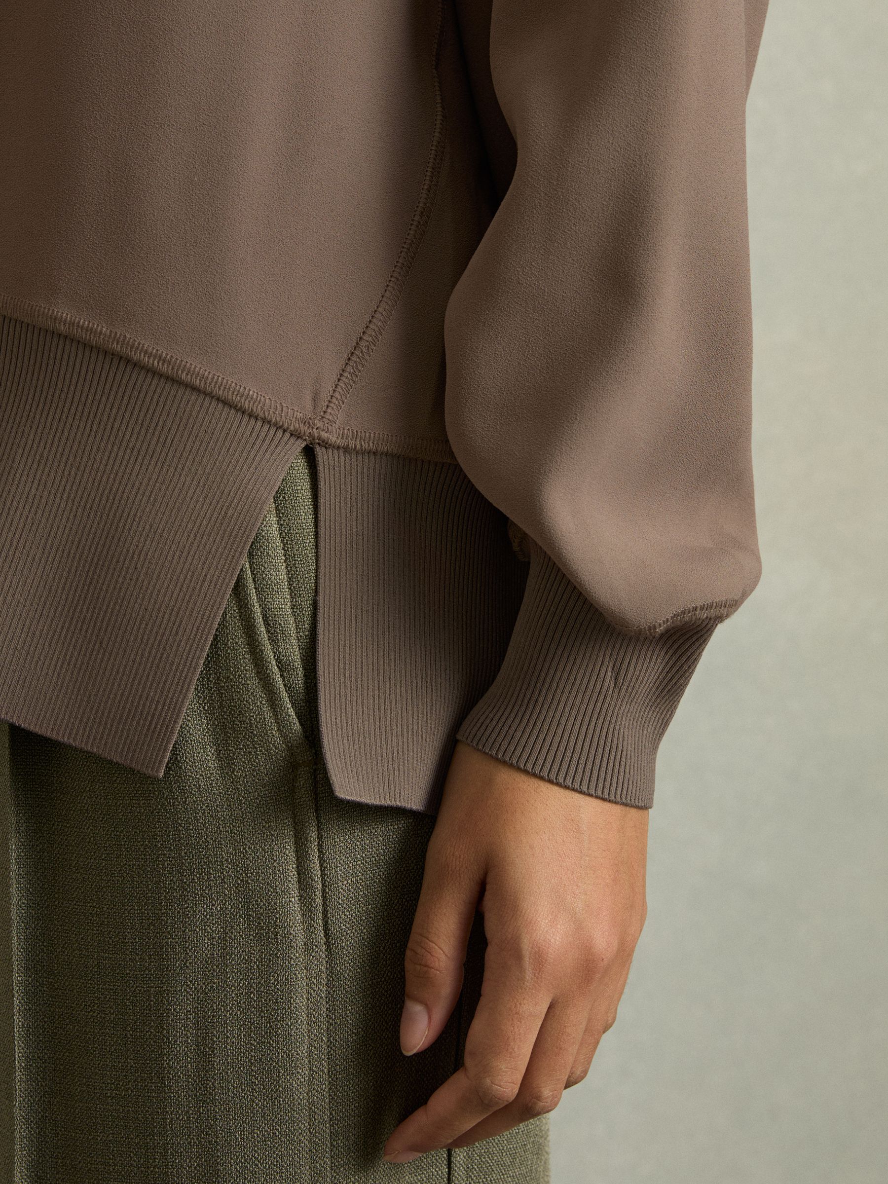 Woven Hooded Top in Mink