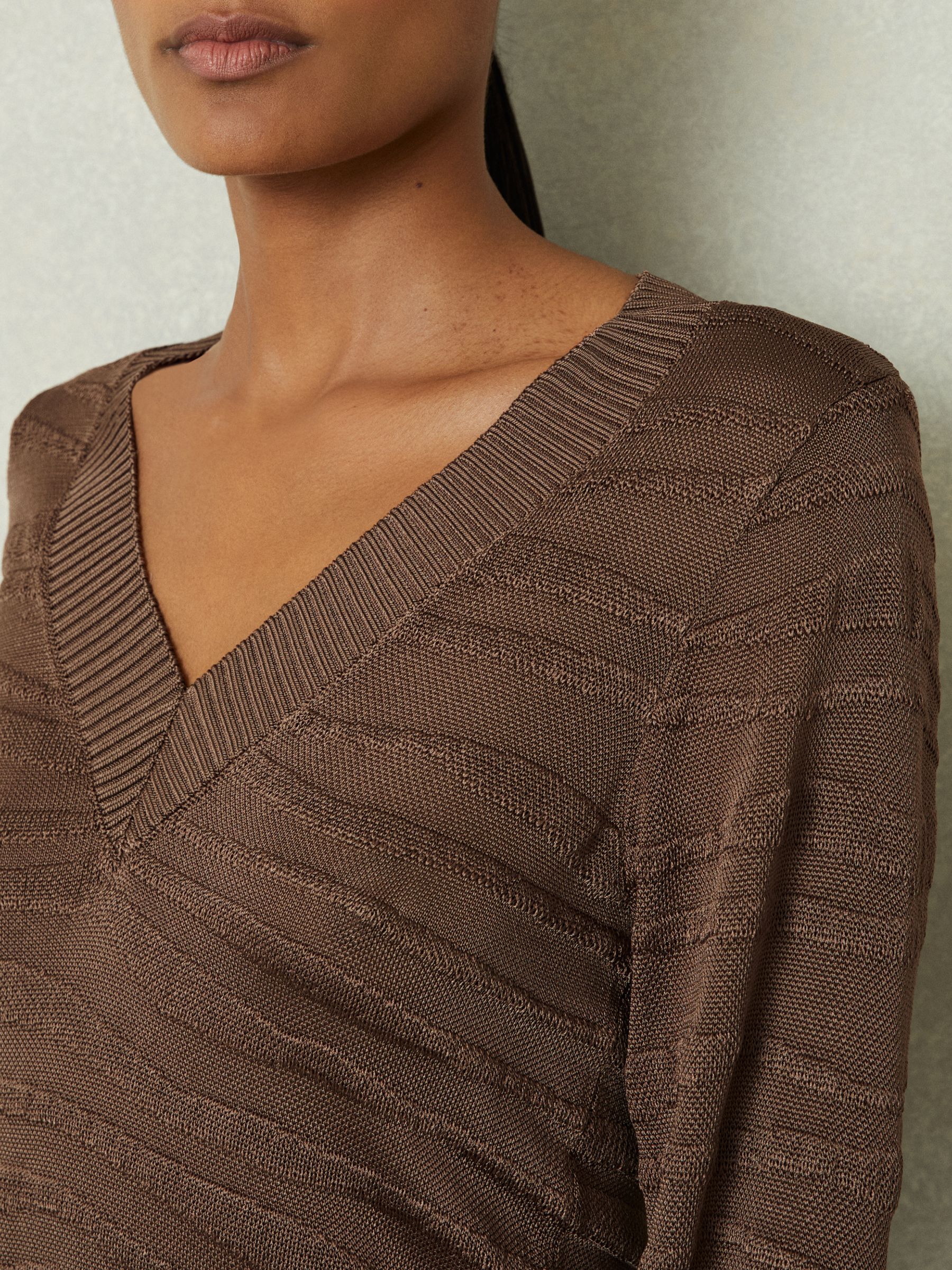 Striped V-Neck Jumper in Mink