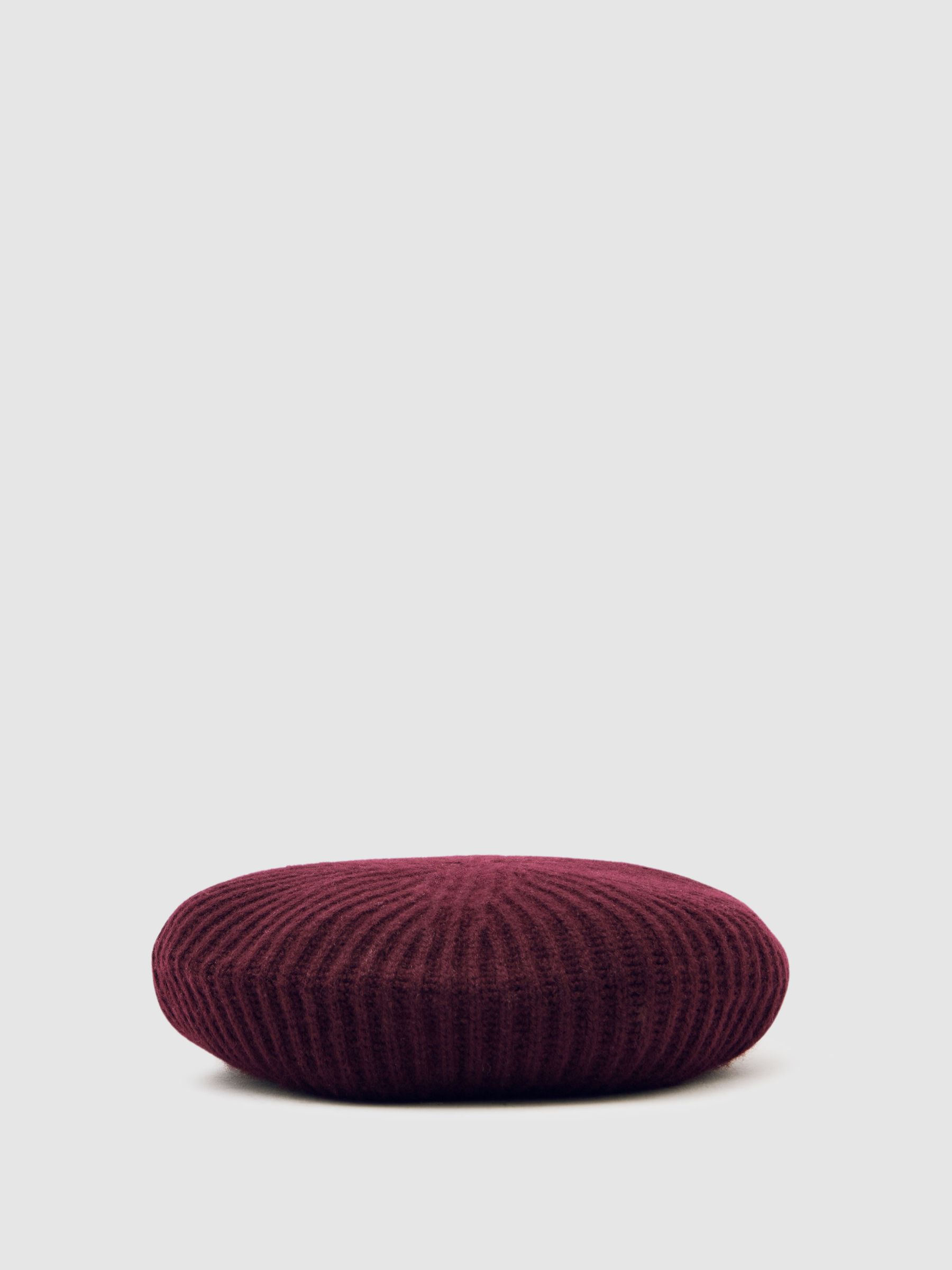 Wool-Blend Rib-Knit Beret With Cashmere in Berry