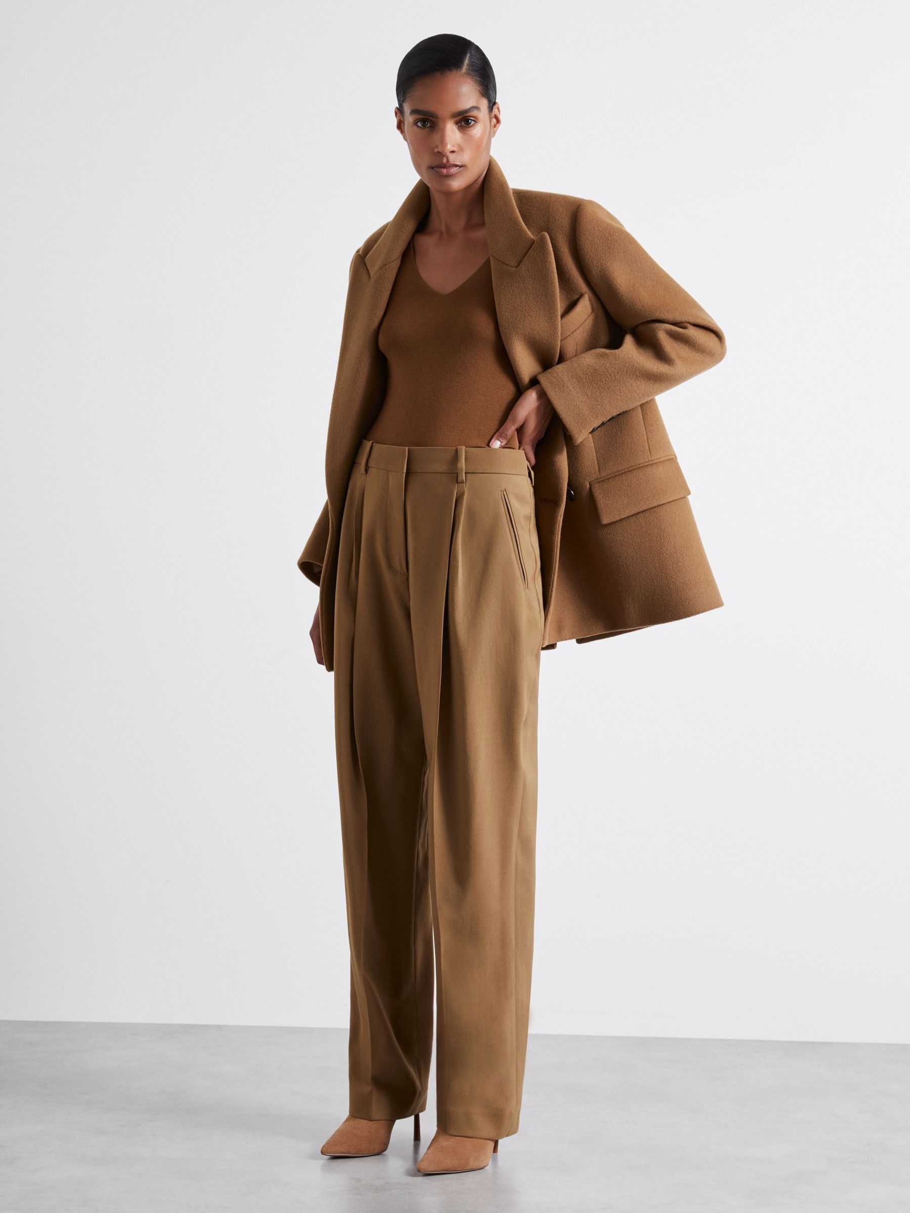 Atelier Virgin-Wool Tapered Trousers in Camel
