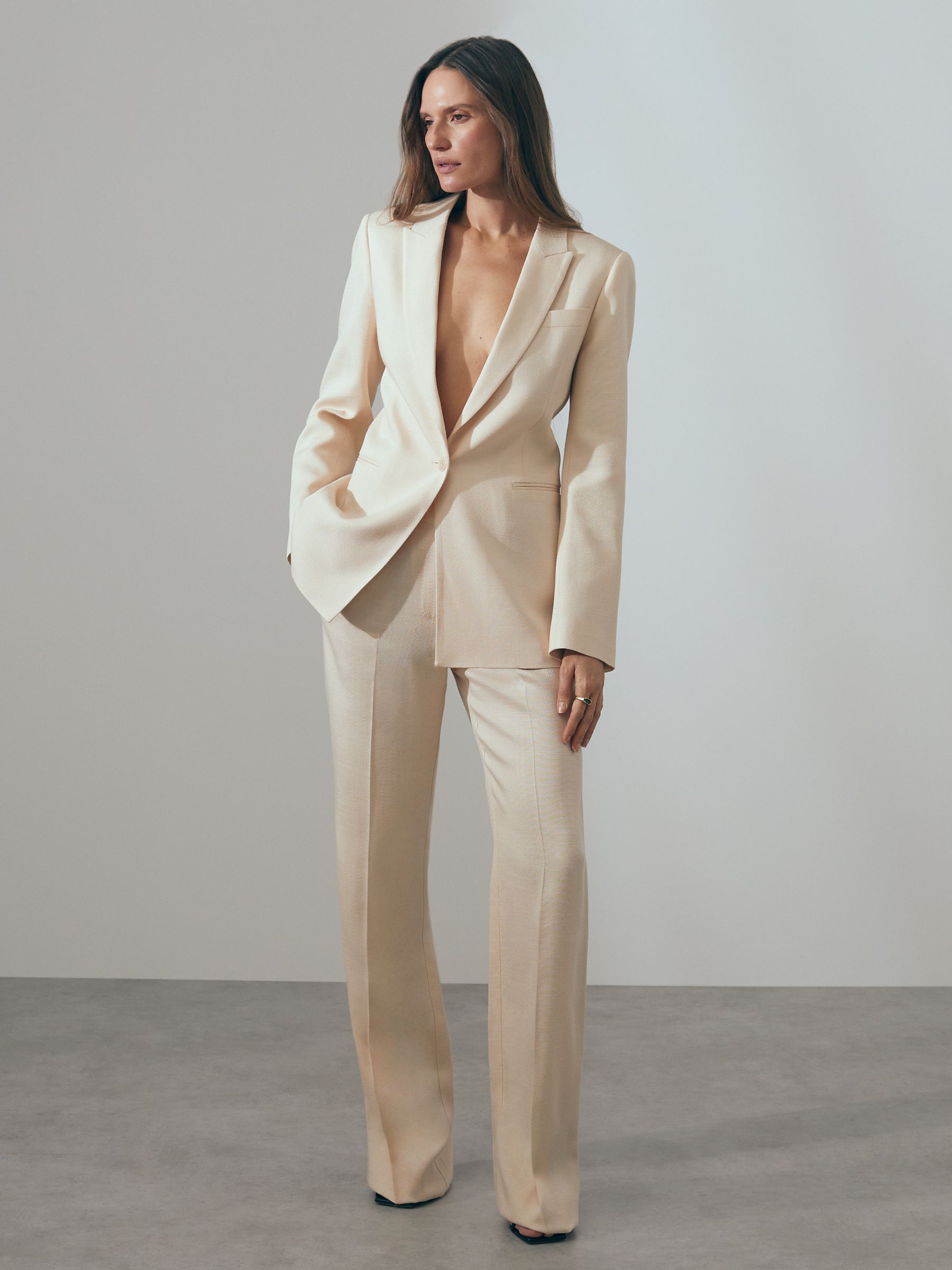 Atelier Italian Textured Single Breasted Suit Blazer in Blush
