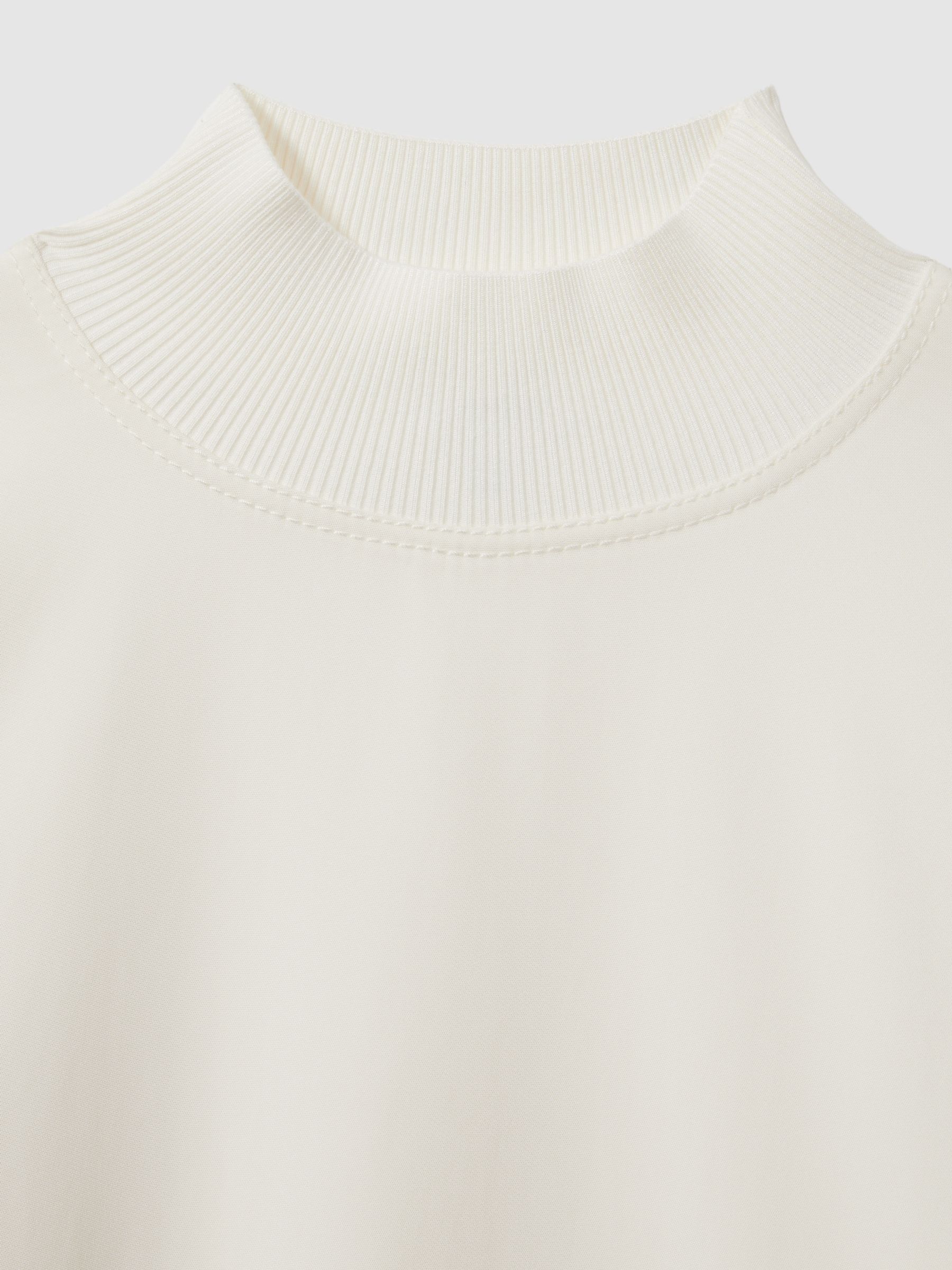 Oversized Rib-Neck T-Shirt in Ivory