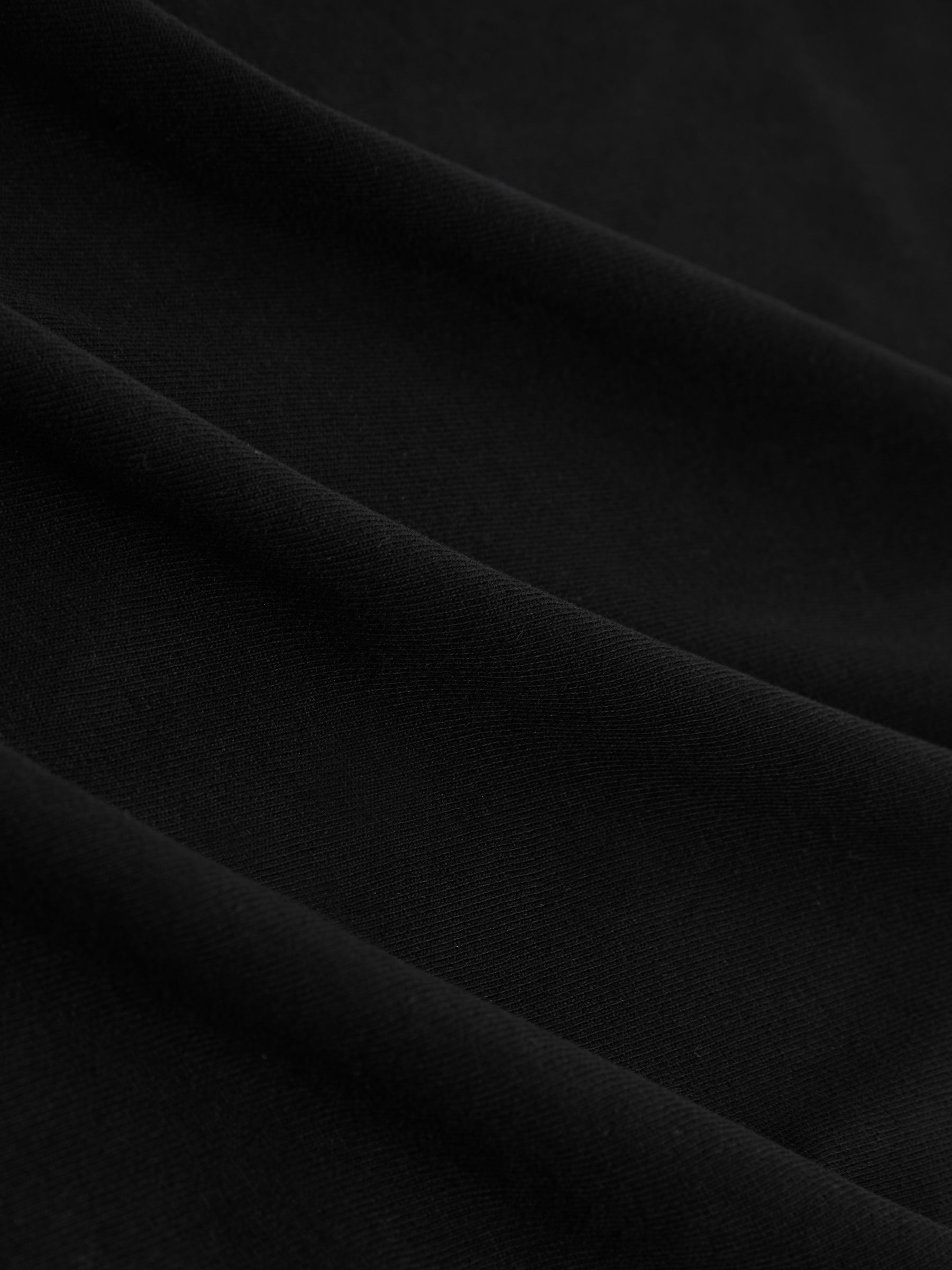 Brushed-Cotton V-Neck T-Shirt in Black