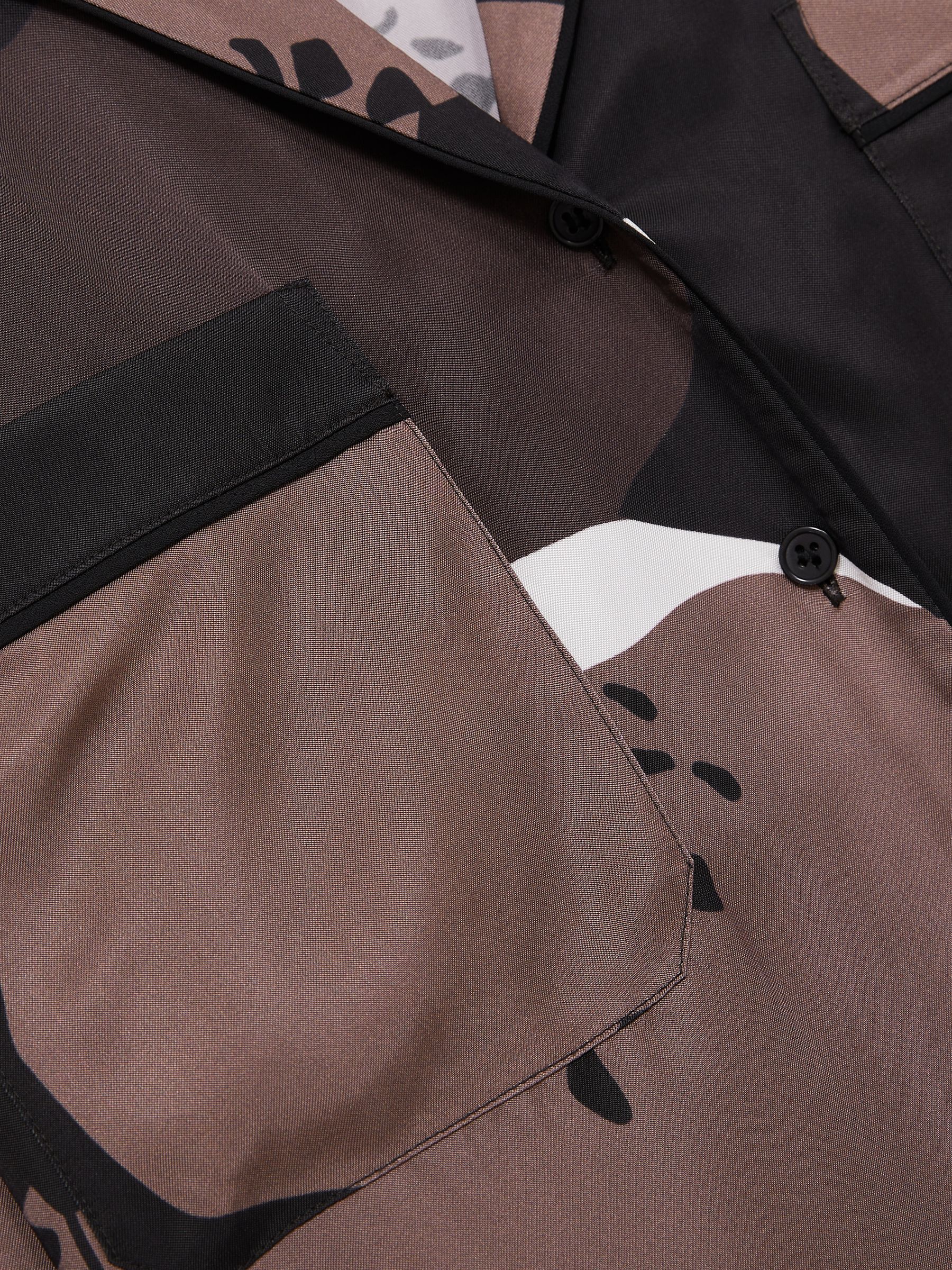 Floral-Print Long-Sleeve Shirt in Black/Brown