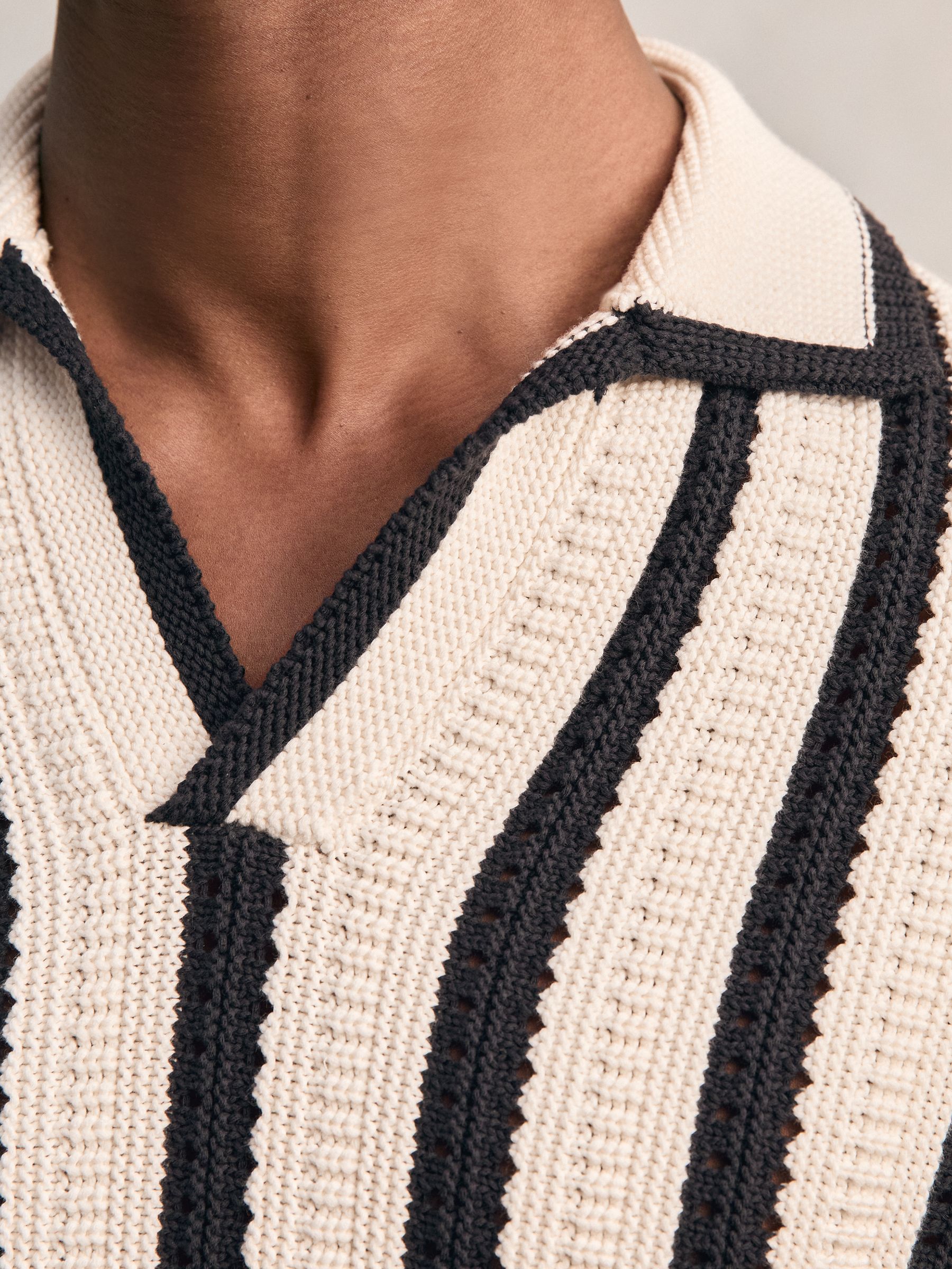 Cotton Blend Stripe Knit Polo Shirt in Off White/Navy