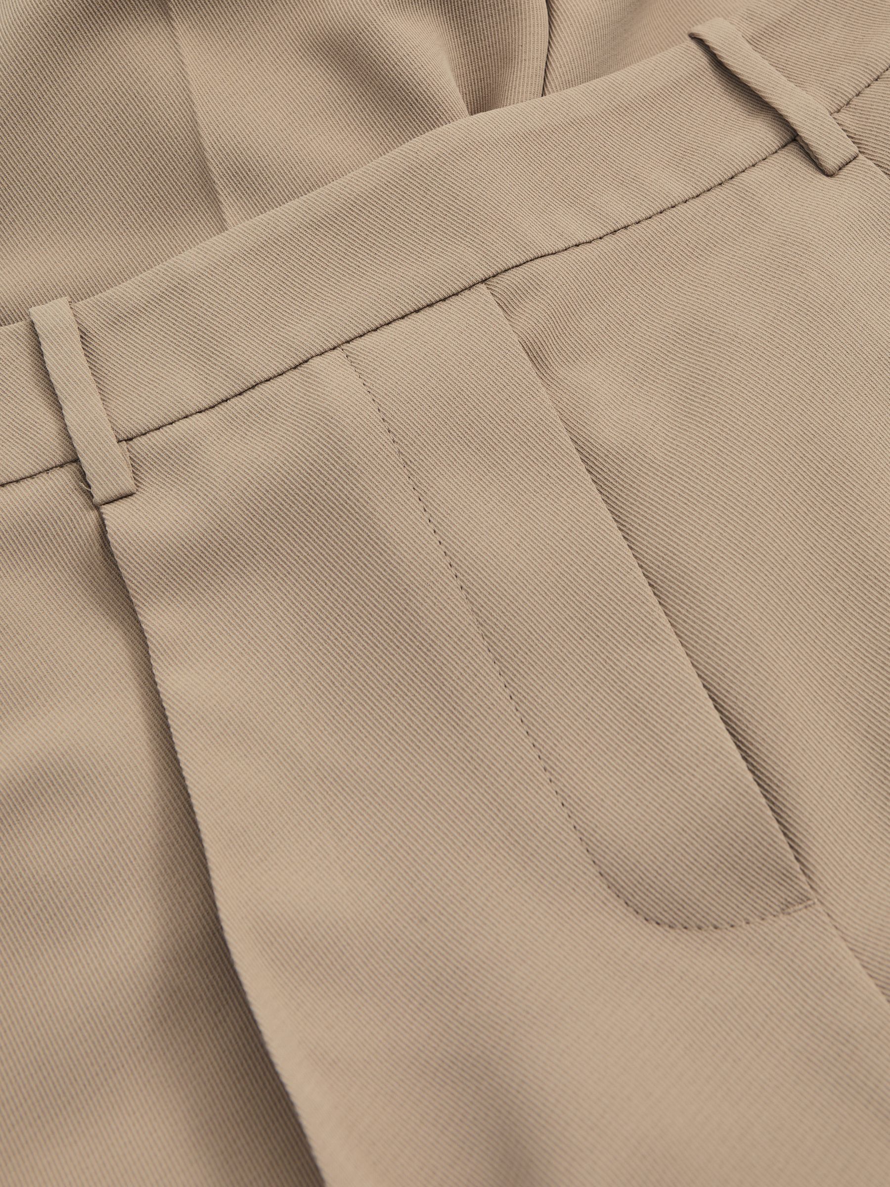Front Pleat Tapered Trousers in Mink Neutral