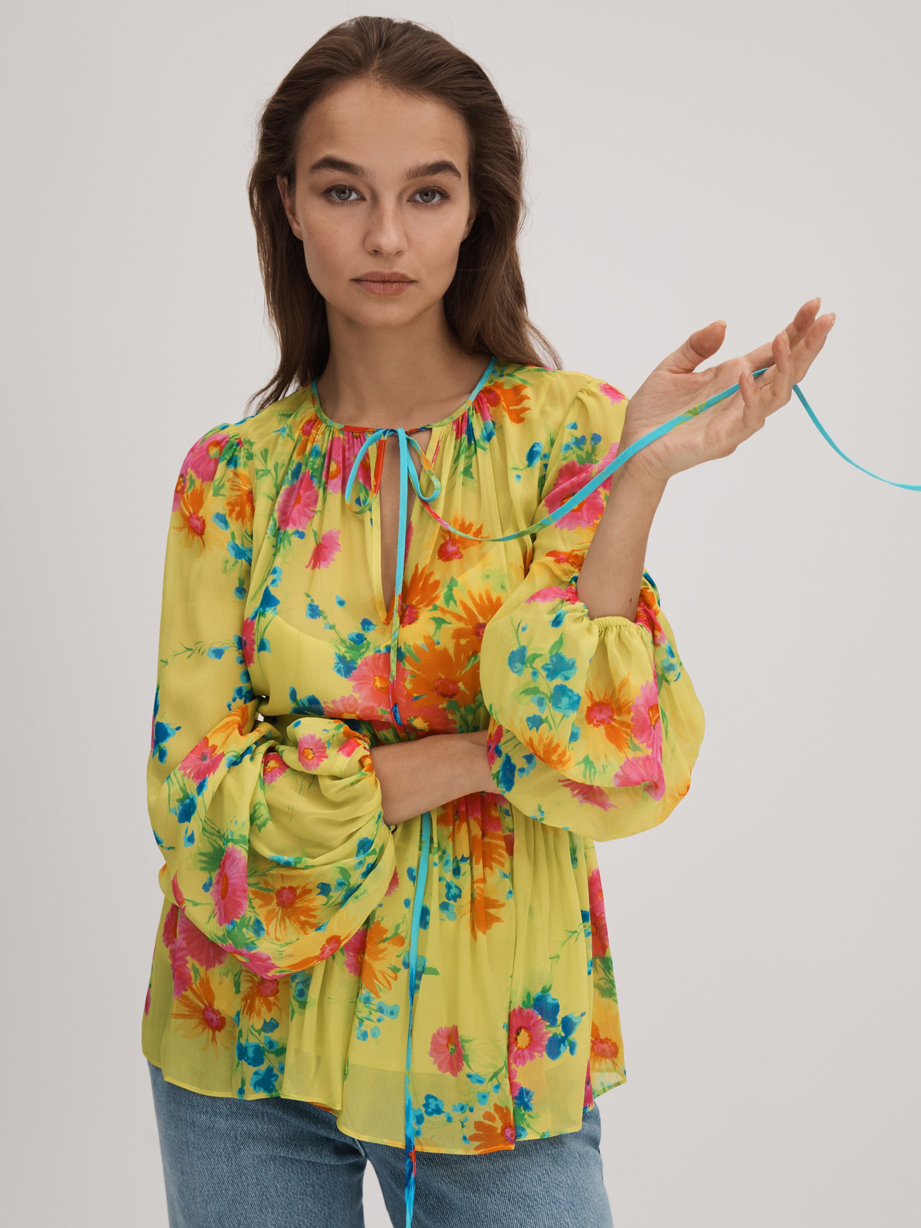 Florere Printed Tie Neck Blouse in Lime