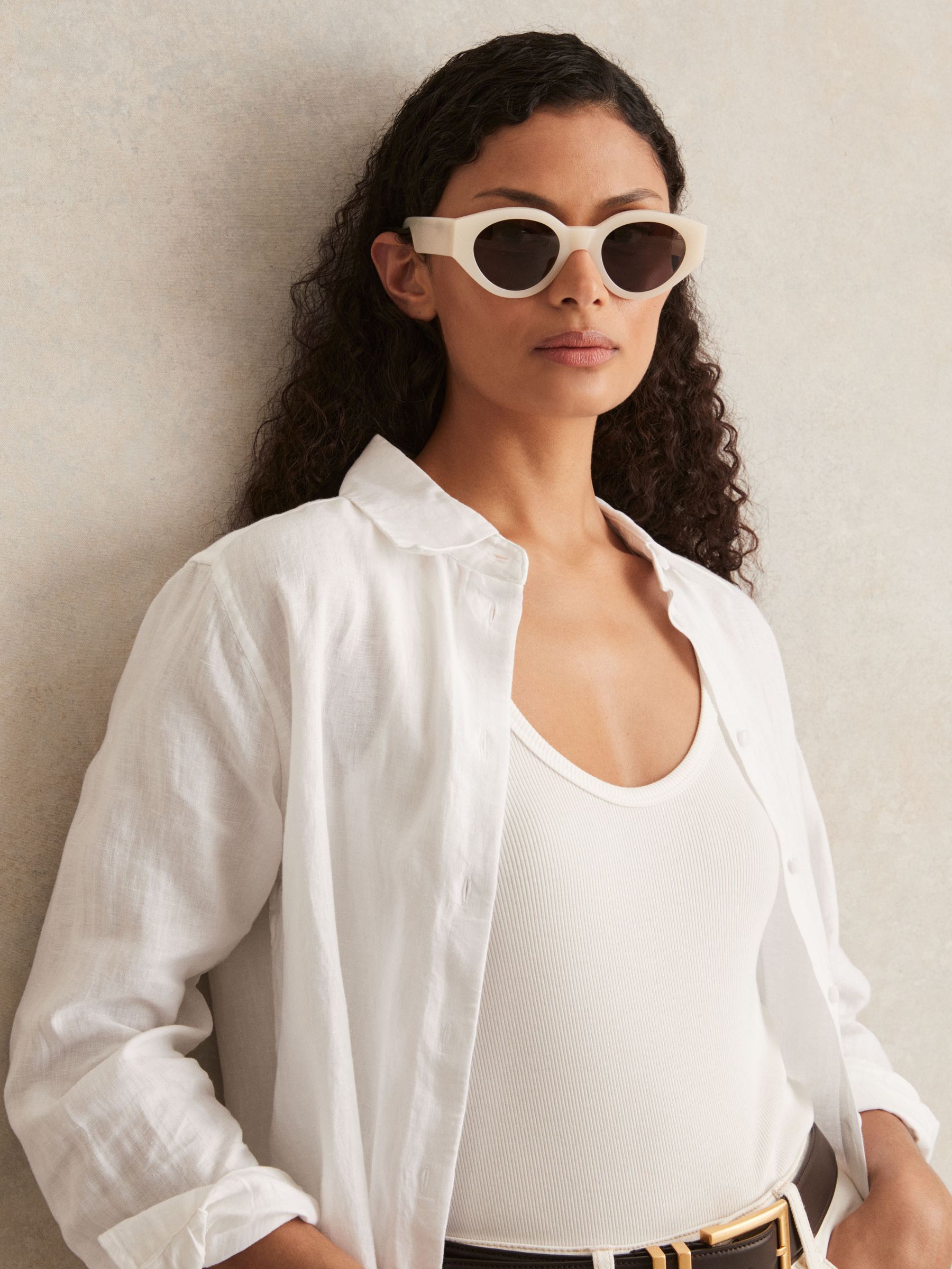 Monokel Eyewear Oval Sunglasses in Pearl Cream