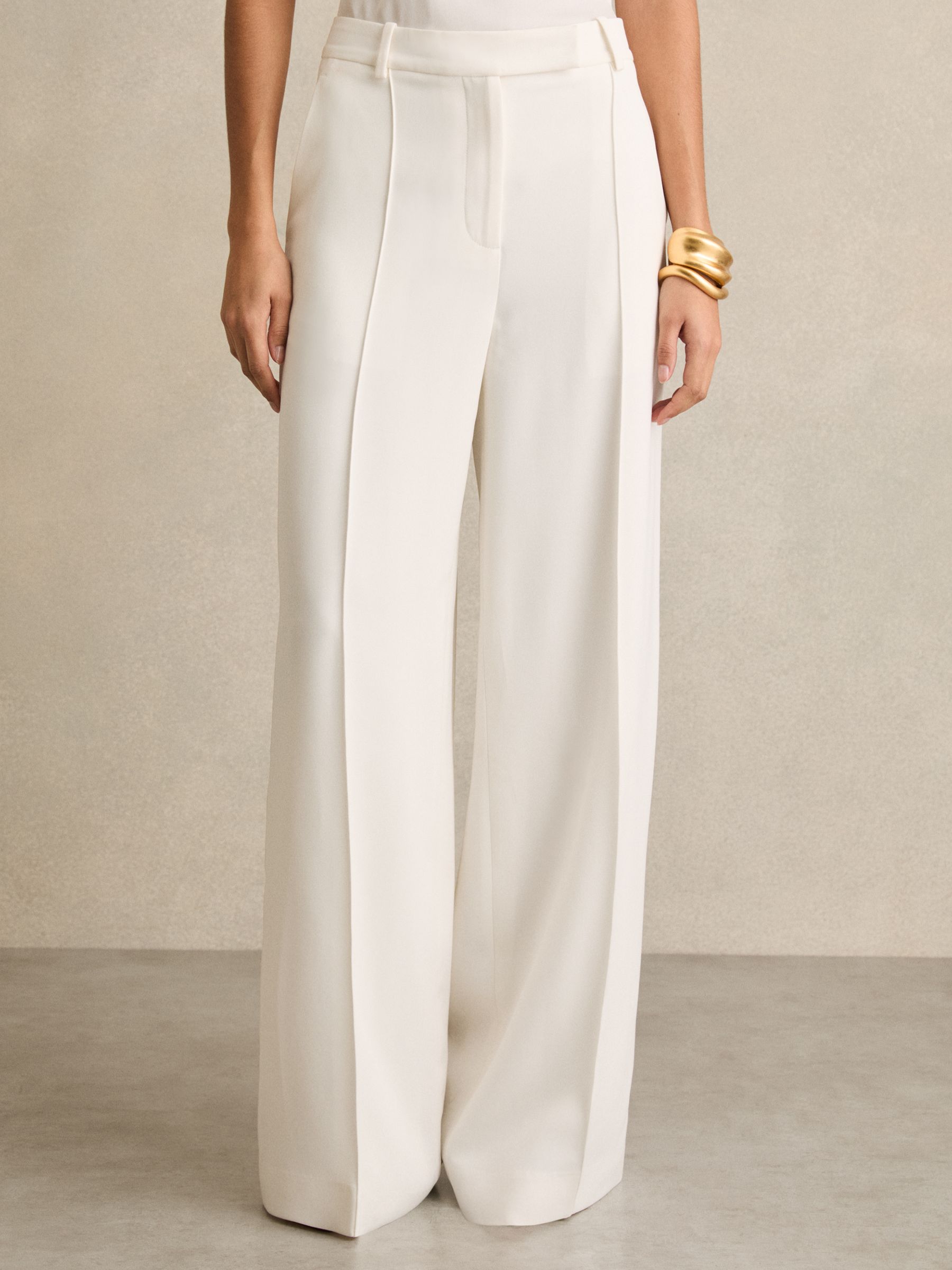 Petite Crepe Wide-Leg Tailored Trousers in White