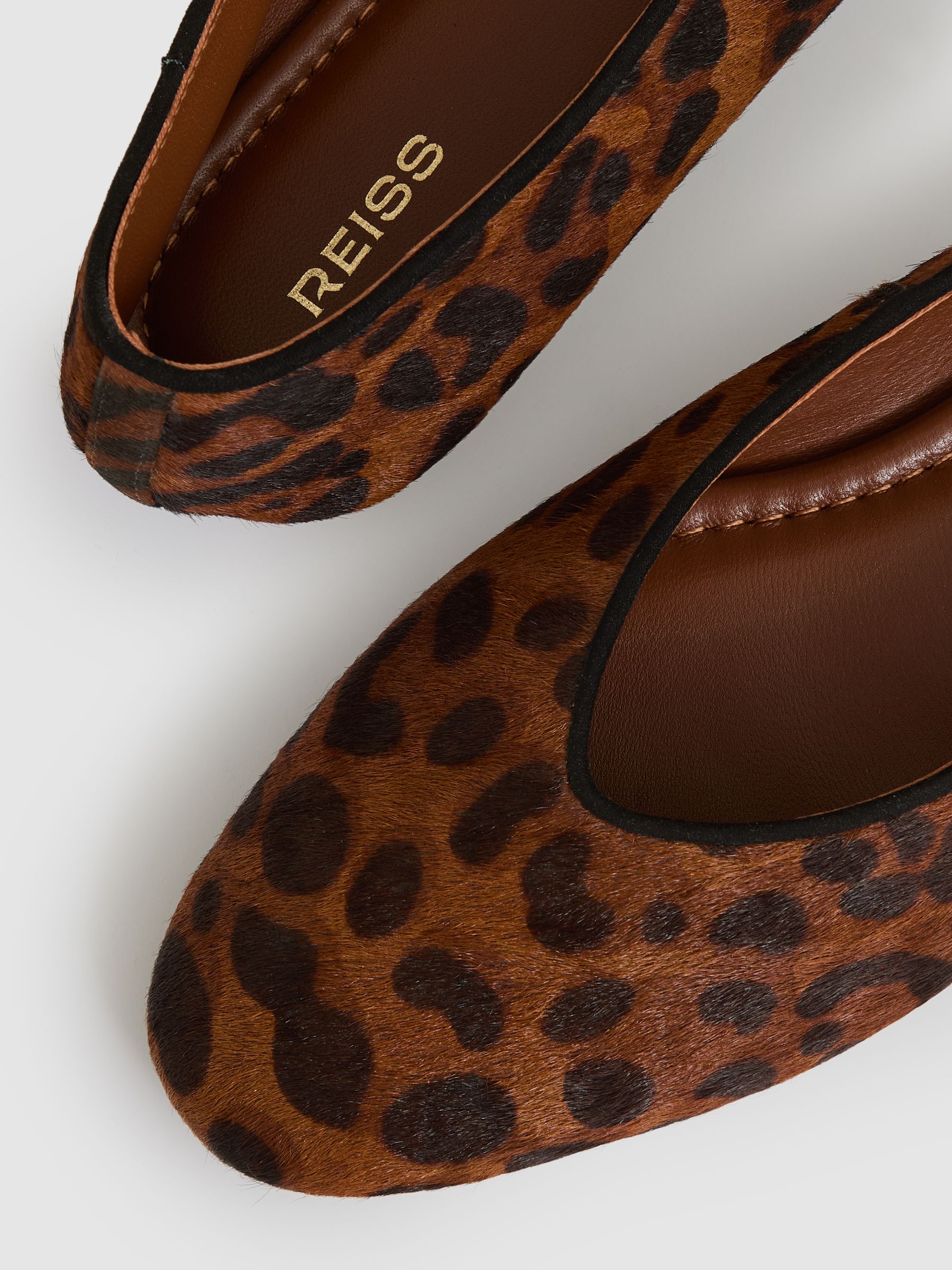 Leather Rounded-Point Toe Ballet Flats in Animal