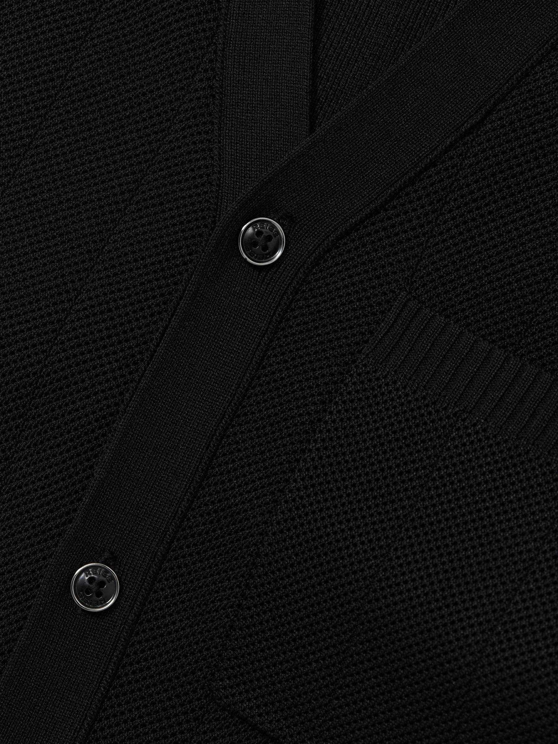 V-Neck Collar Textured-Knit Shirt in Black