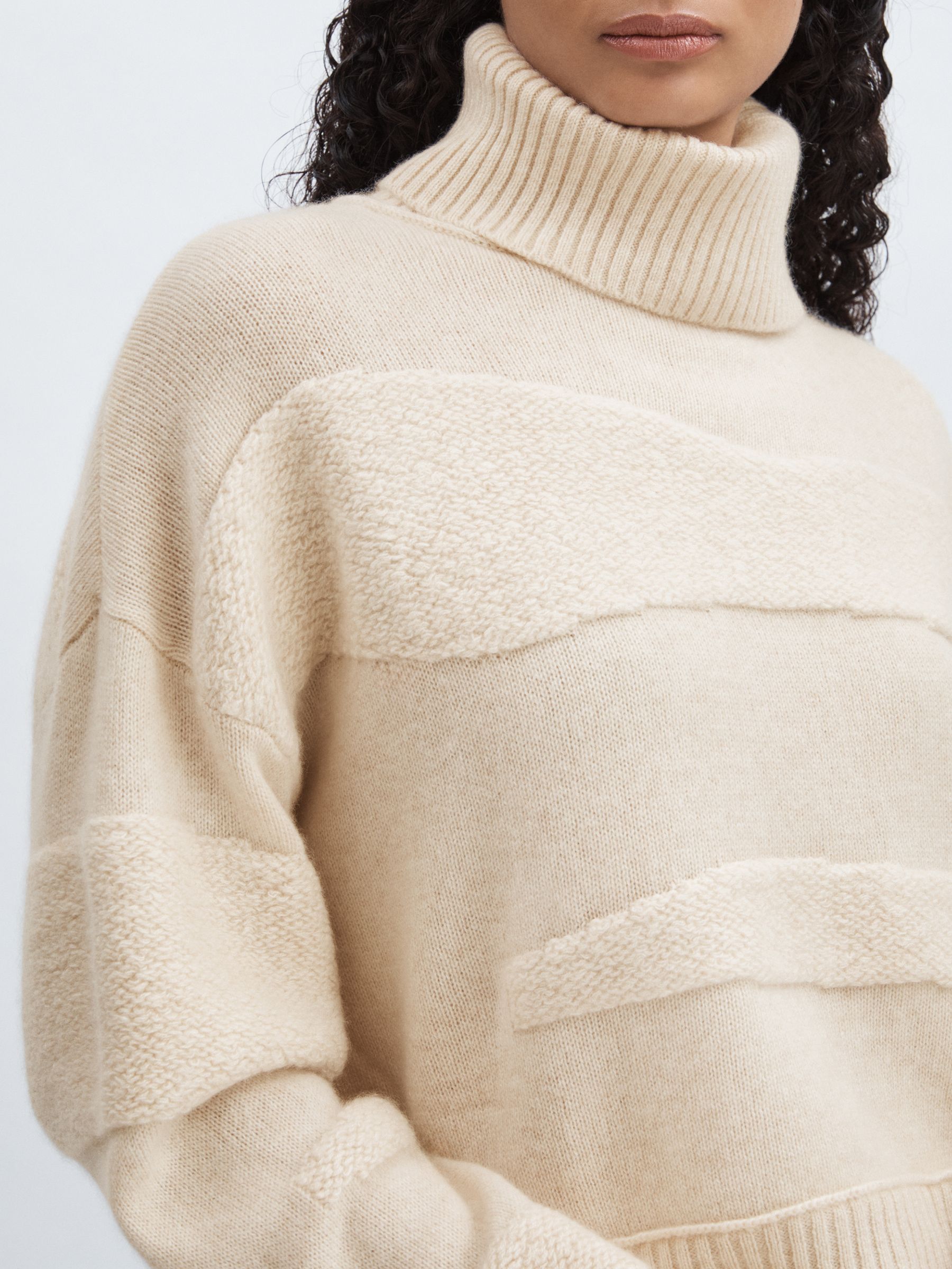 Crush Collection 100% Cashmere Roll-Neck Jumper in Cream