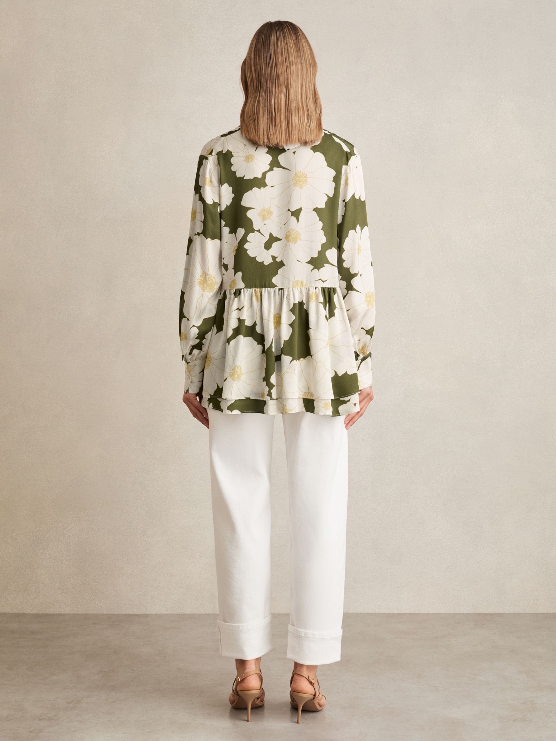 Floral Tie-Neck Swing Blouse in Ivory/Green