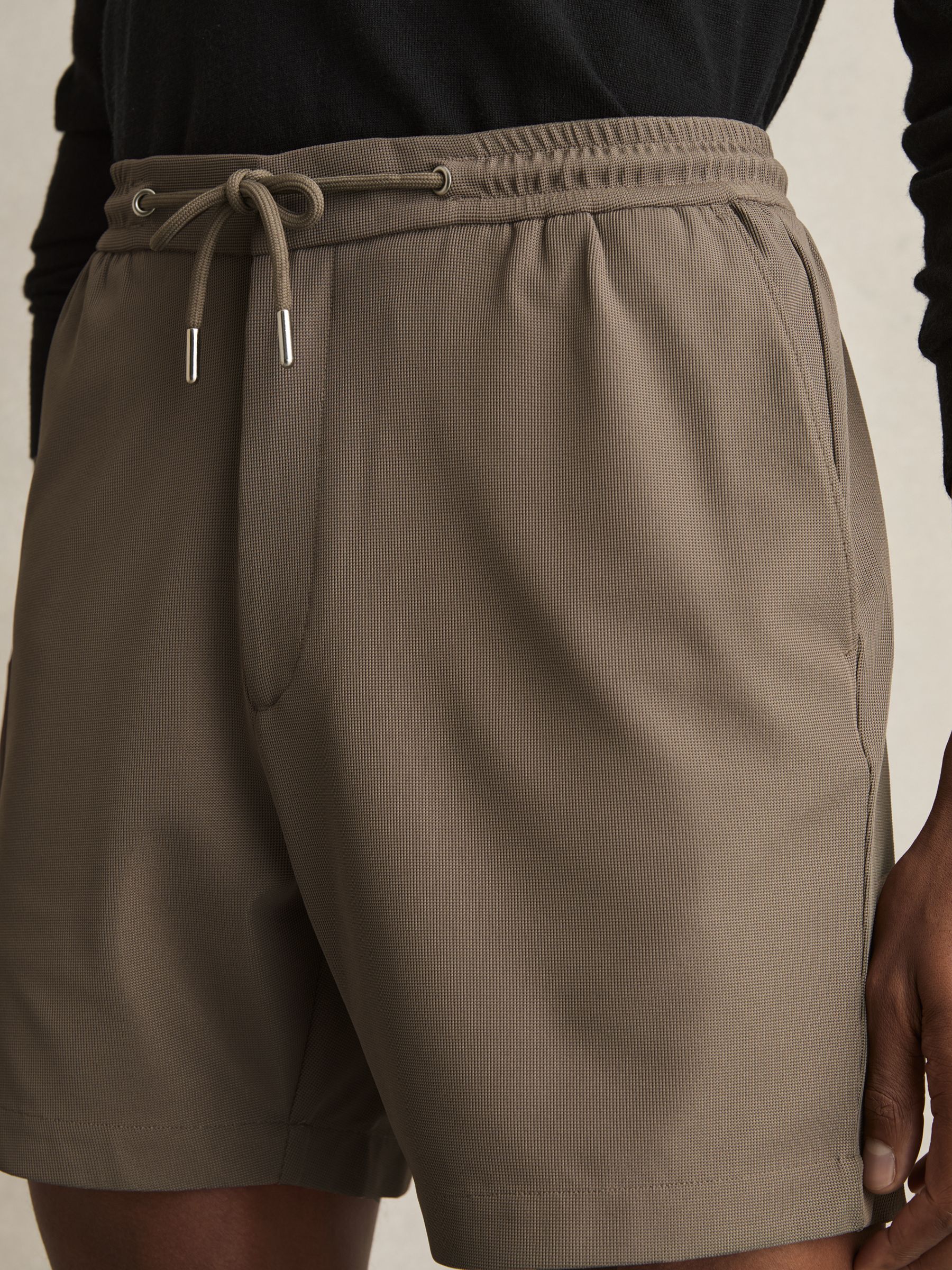 Textured Drawstring Shorts in Mocha Brown