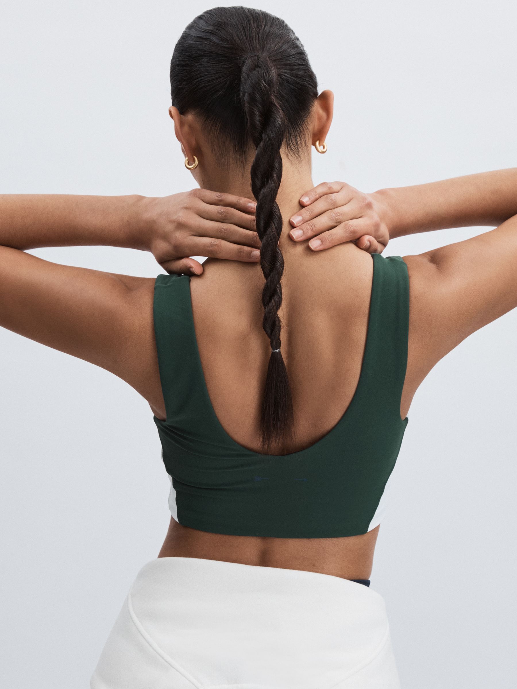 V-Neck Sports Bra in Green