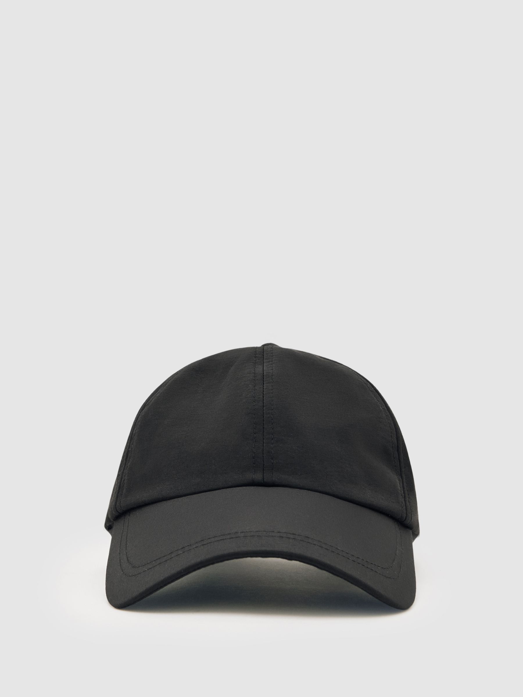 Embroidered-Logo Tech Baseball Cap in Black