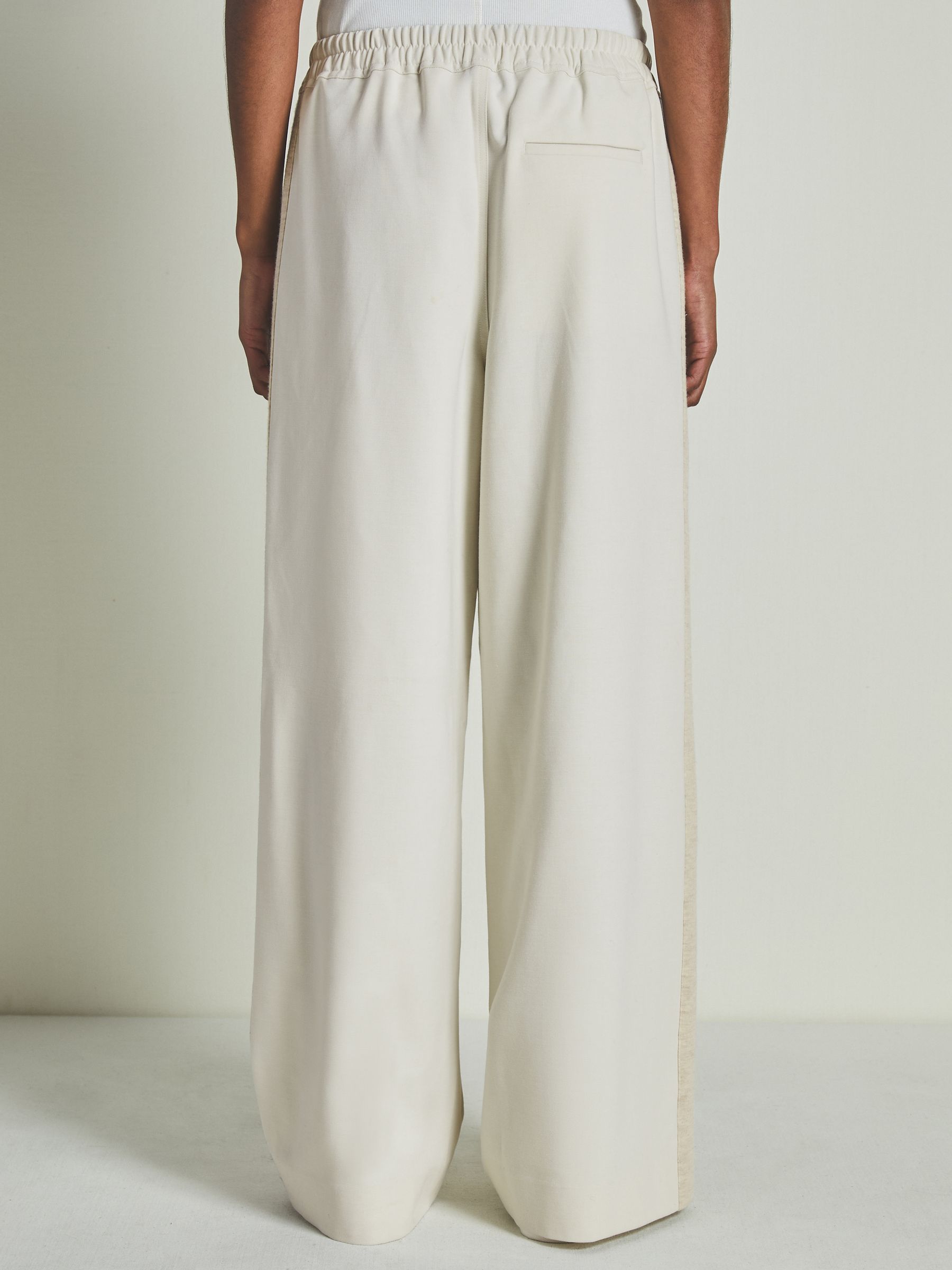 Reiss | Les 100 Ciels Twill Trousers with Wool in Cream
