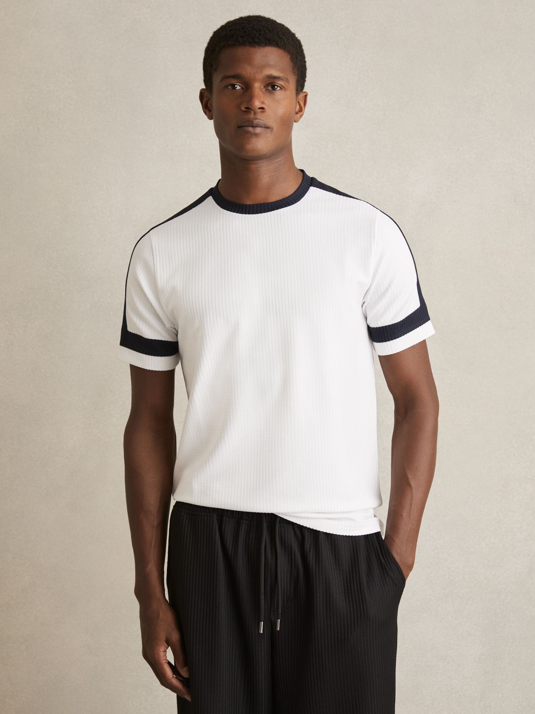 Oversized Textured T-Shirt in White/Navy