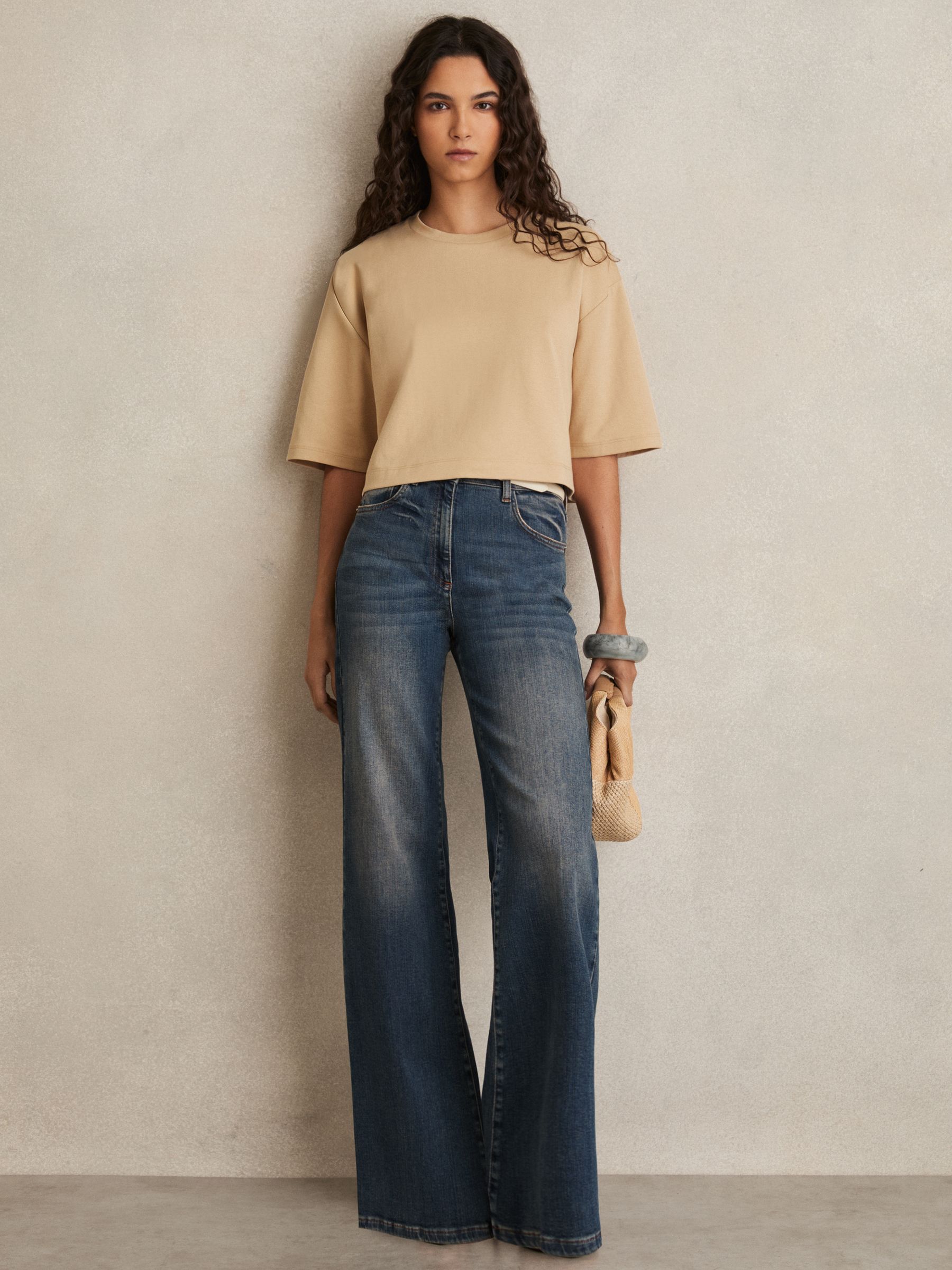 Stretch-Cotton Cropped T-Shirt in Sand