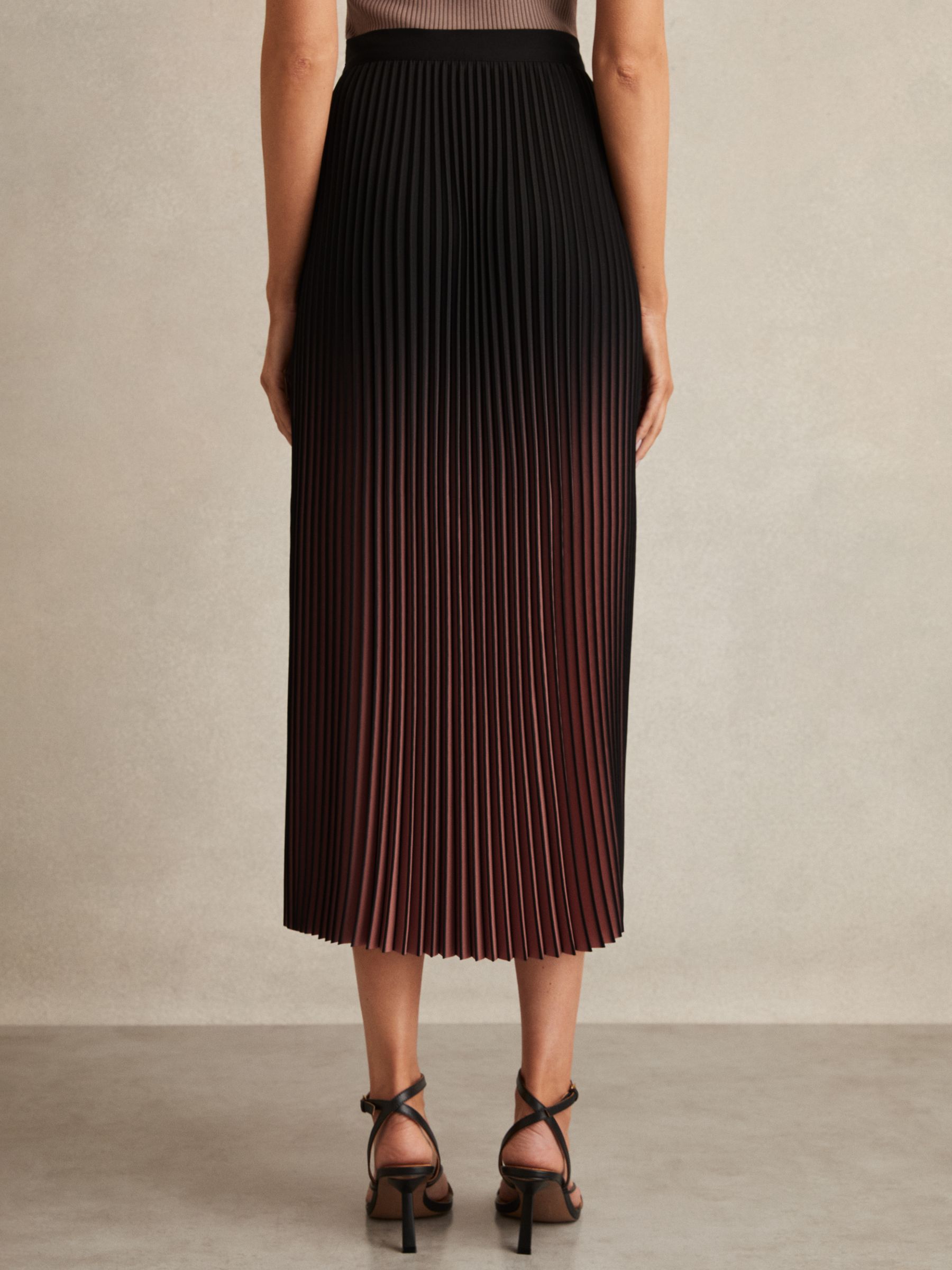 Ombré Pleated Midi Skirt in Black/Pink