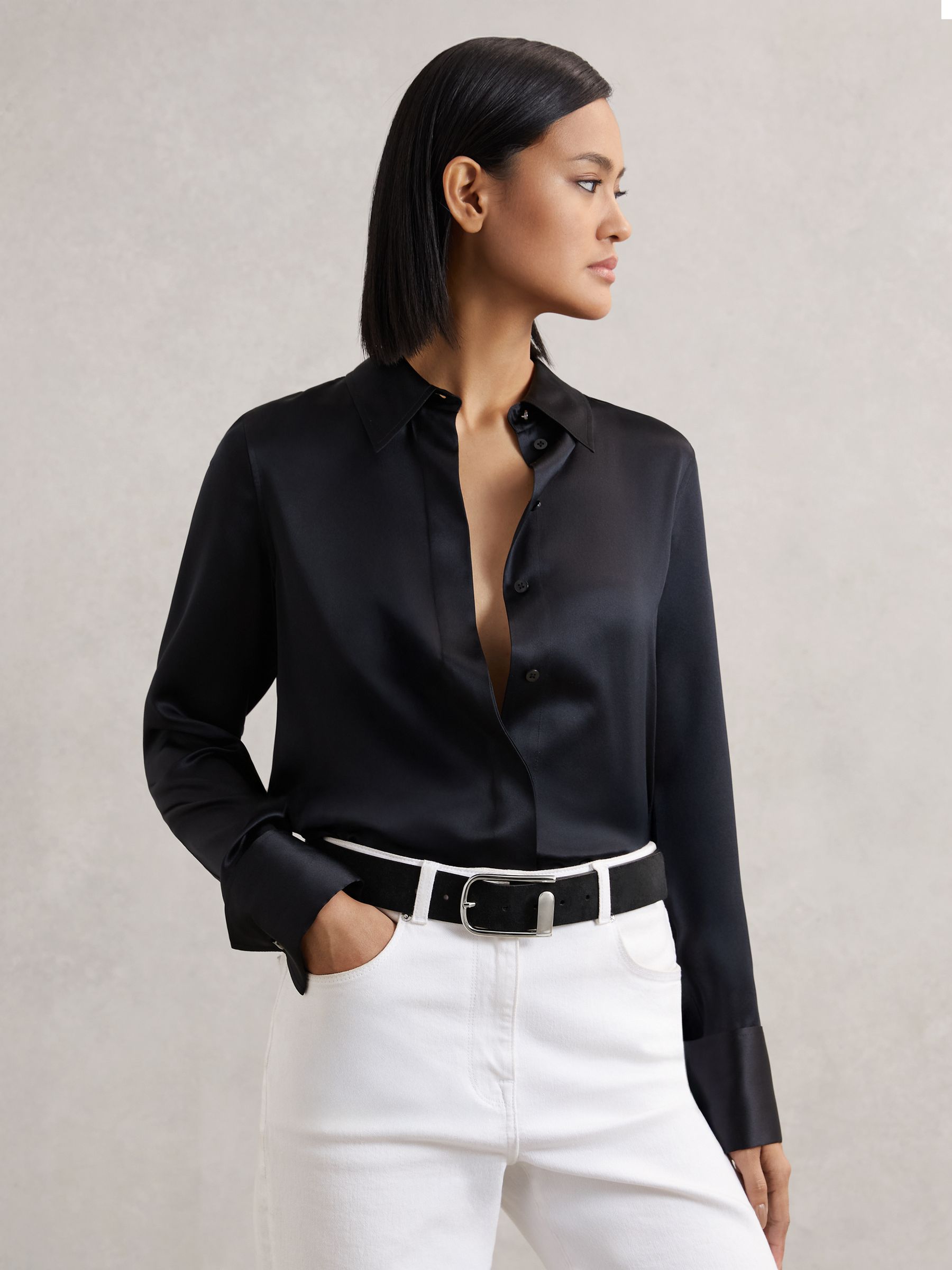 Suede Half Keeper Belt in Black