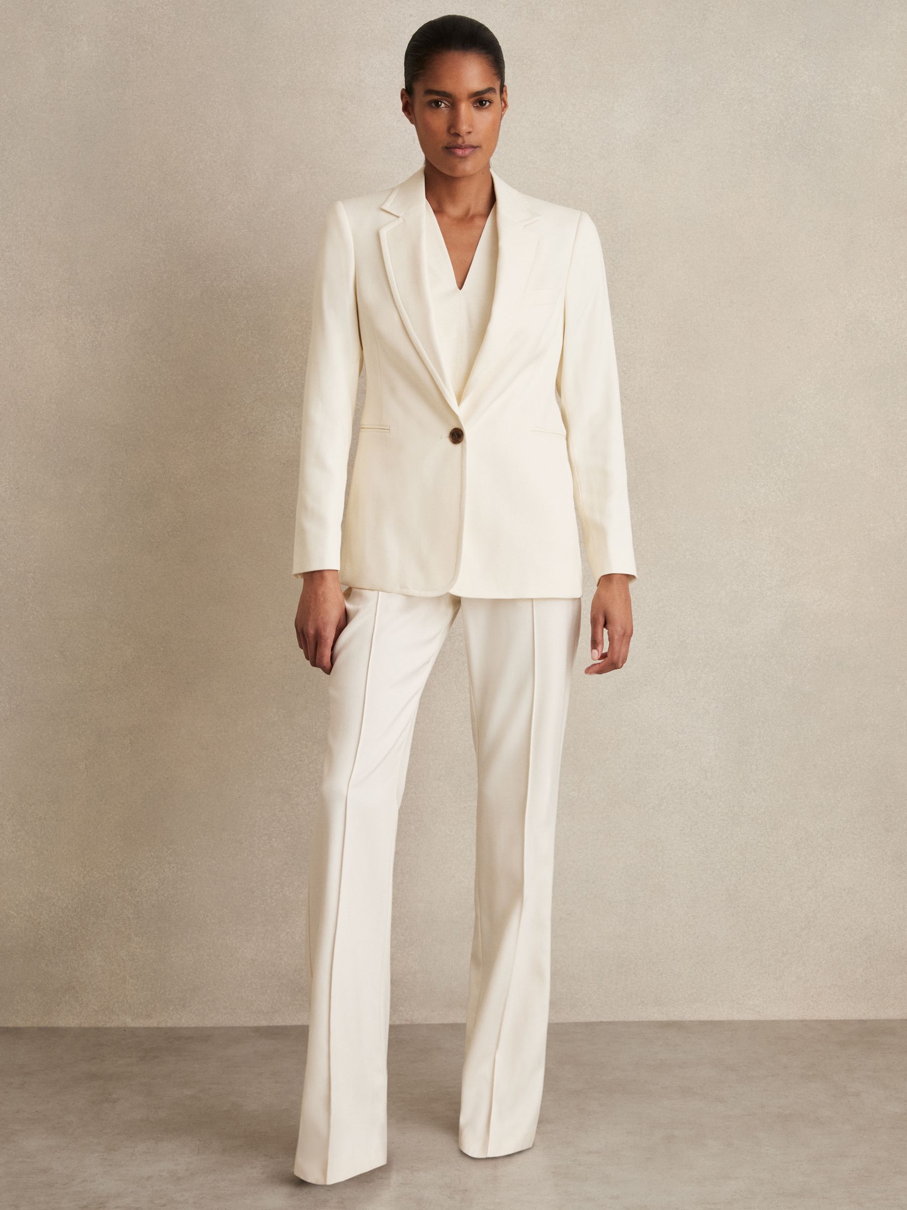 Single-Breasted Suit Jacket in Cream