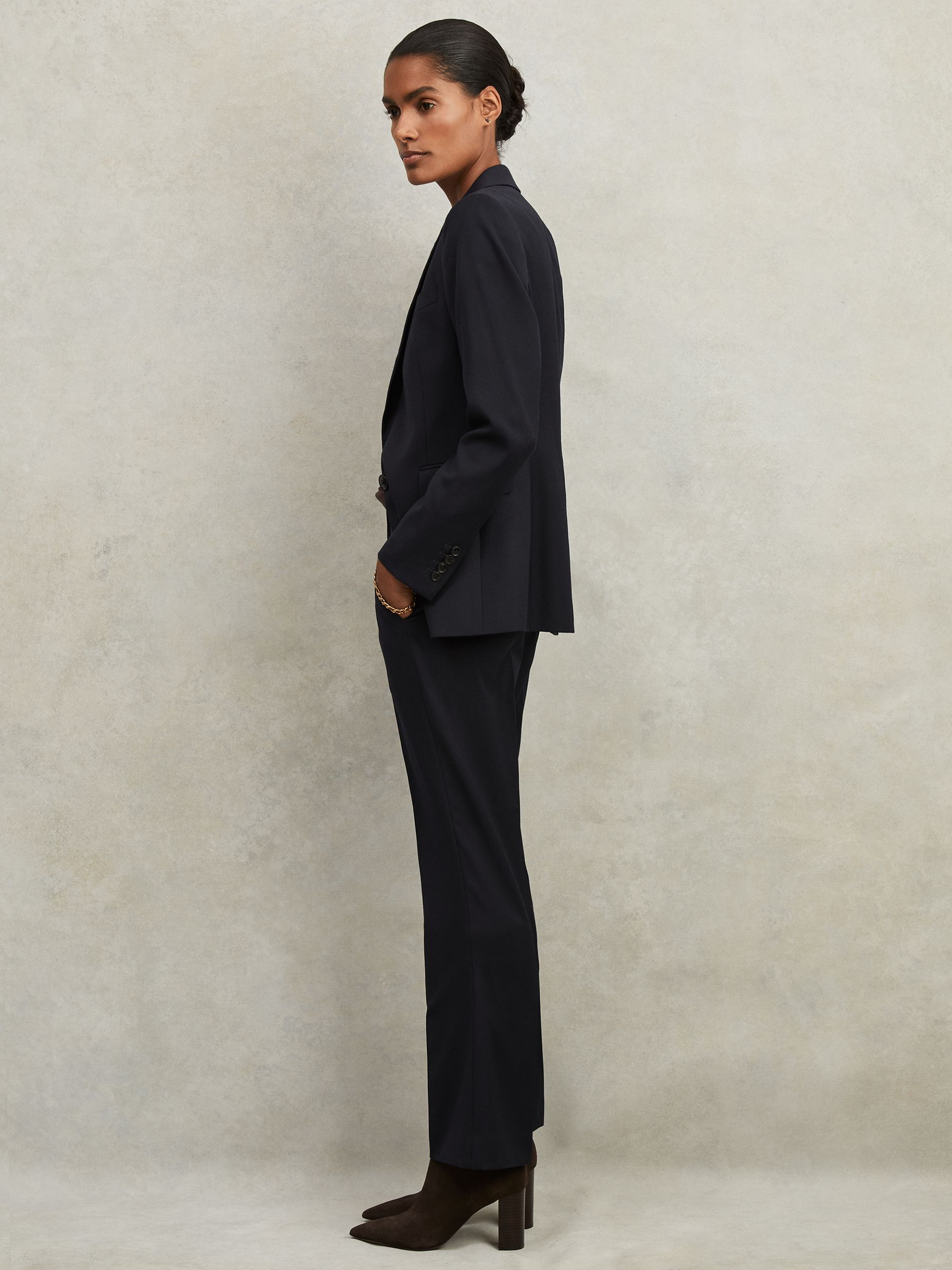 Single Breasted Suit Blazer in Navy