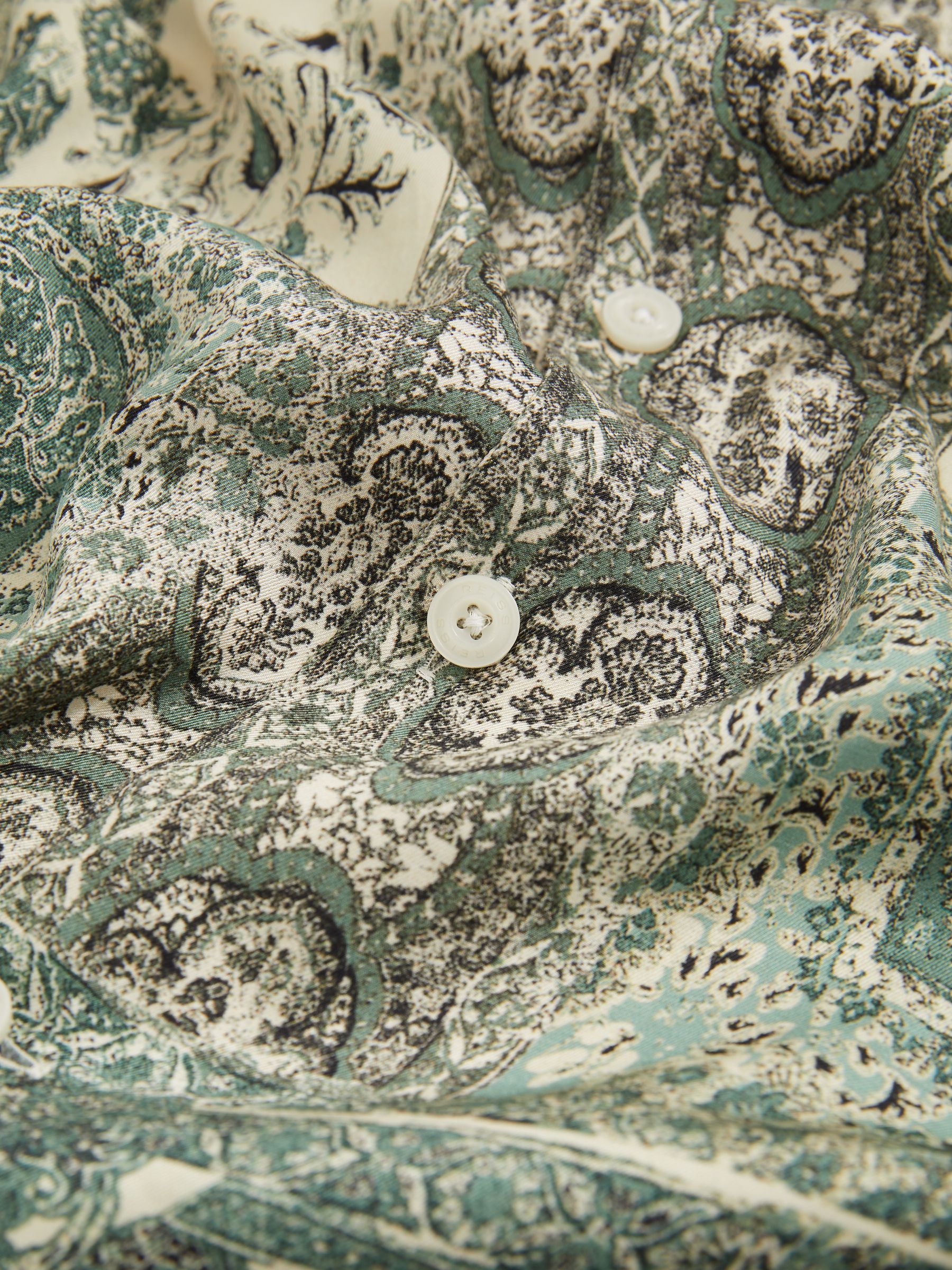Paisley-Print Cuban-Collar Shirt in Green