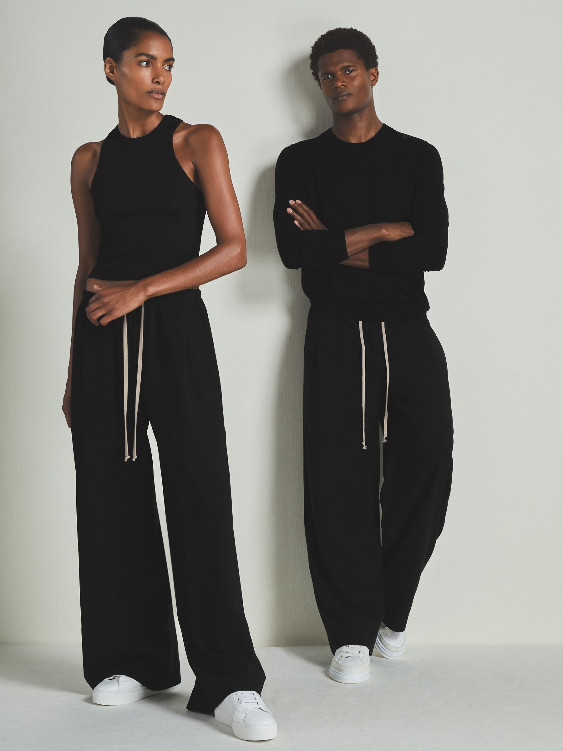 Reiss | Les 100 Ciels Twill Trousers with Wool in Black