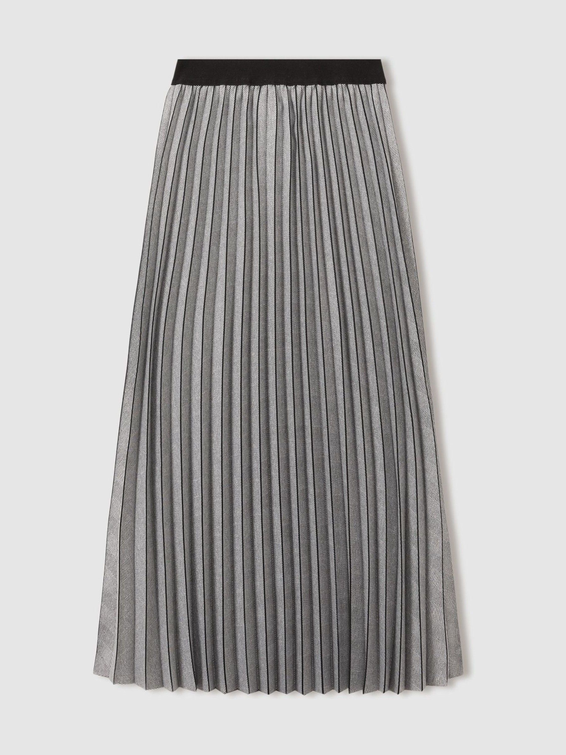 Checked Pleated Midi Skirt in Grey