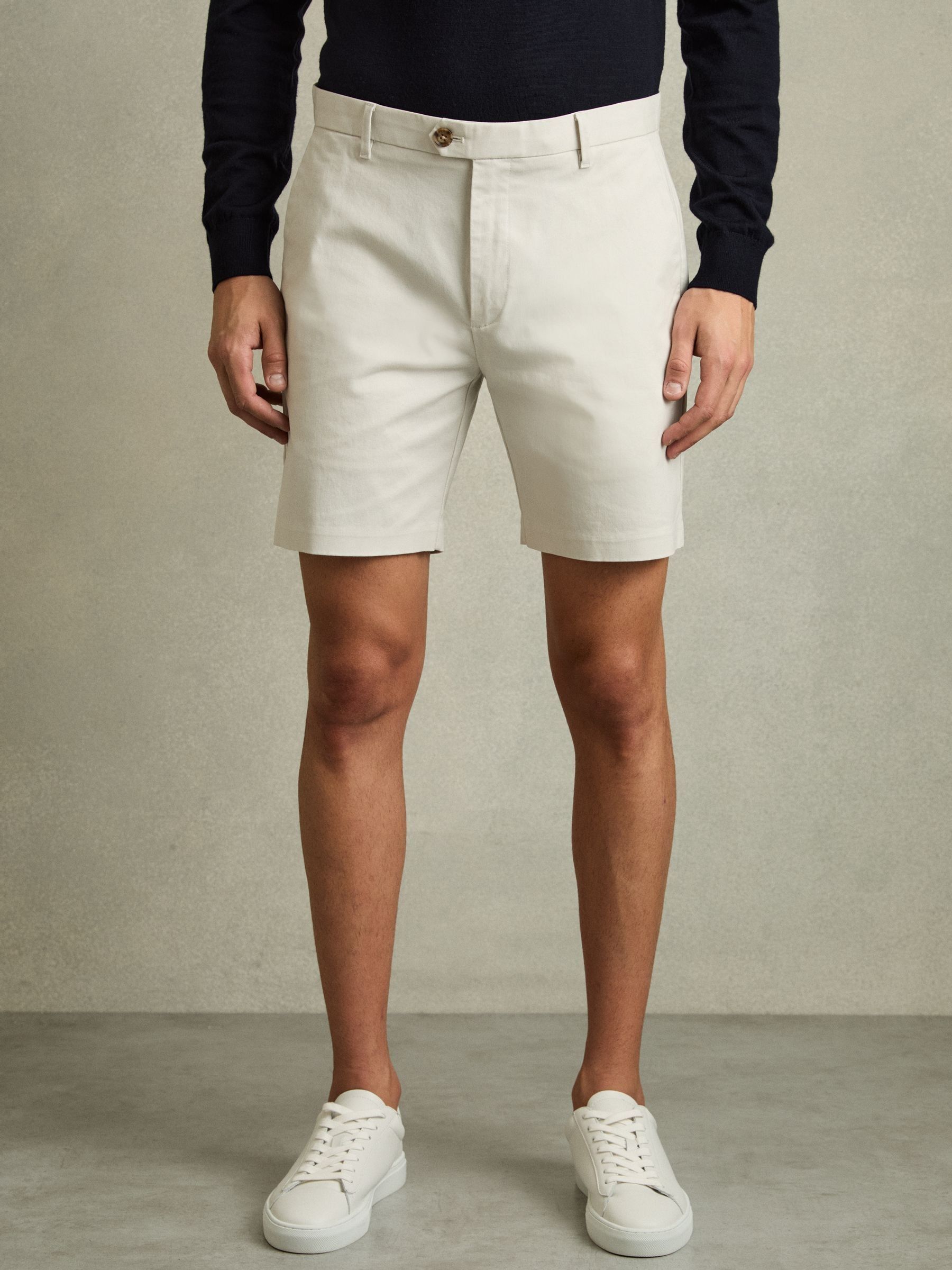 Short Length Casual Chino Shorts in Chalk