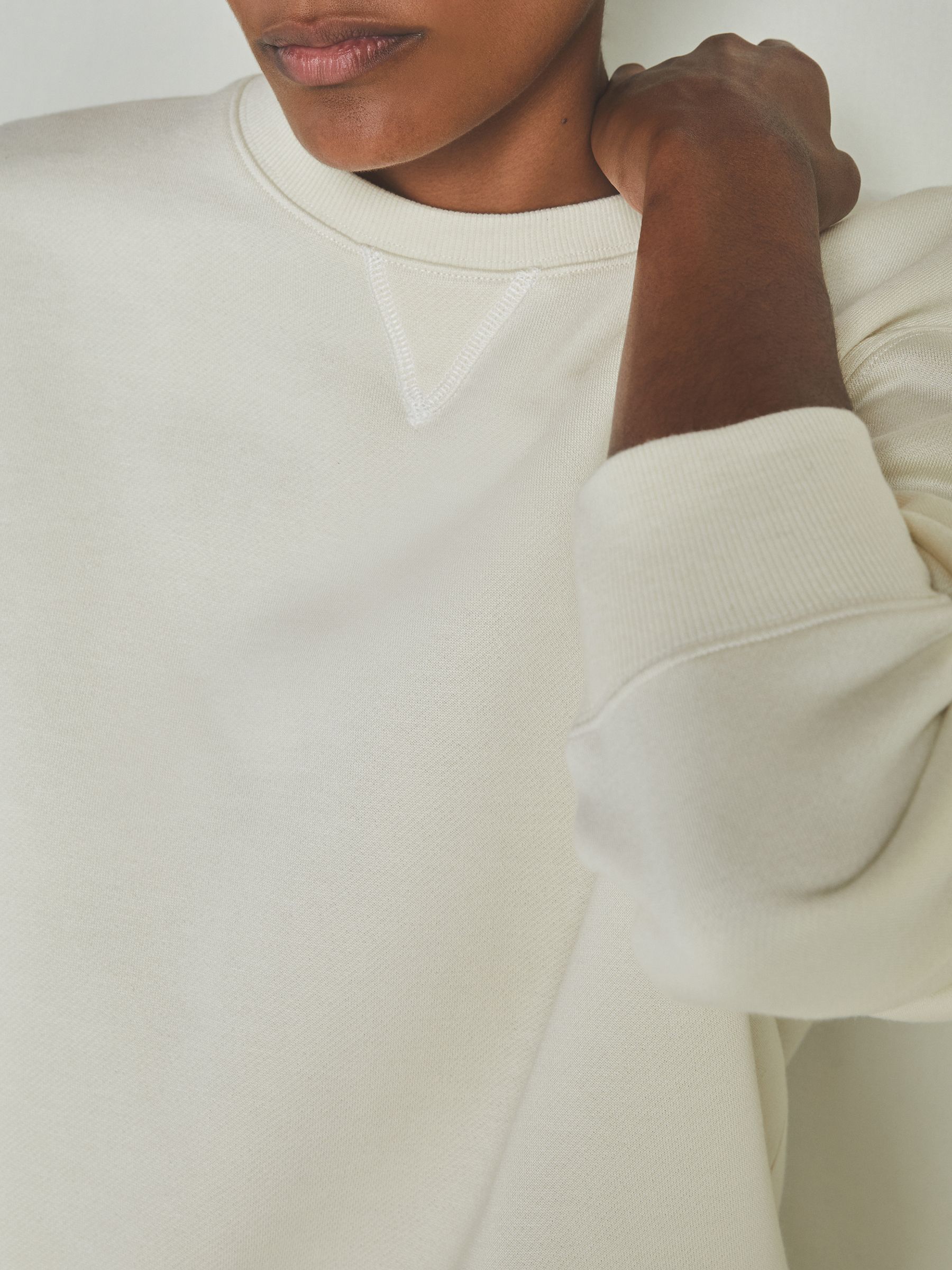 Reiss | Les 100 Ciels Oversized Sweatshirt in Cream