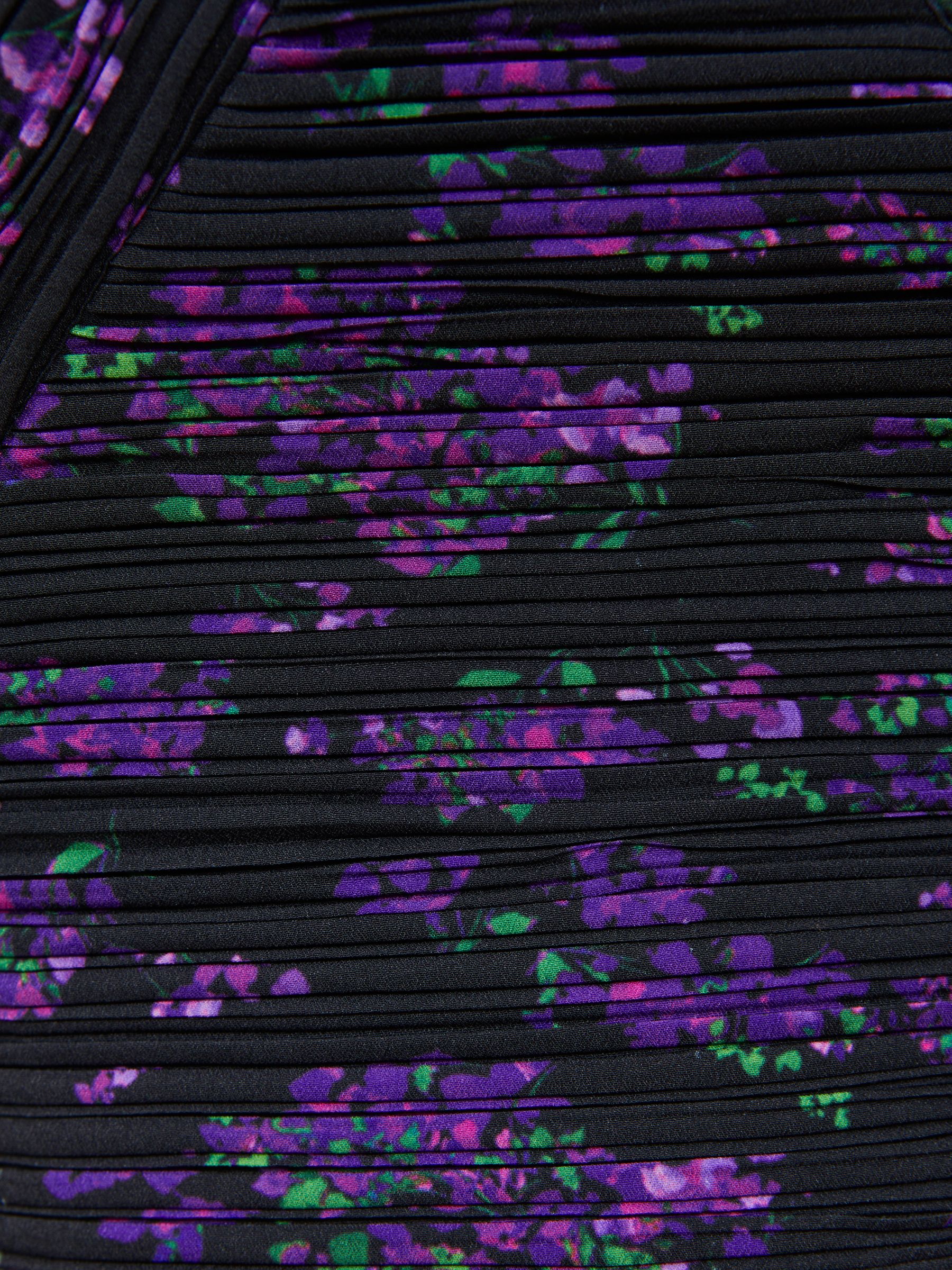 Amur Pleated Floral Bodycon Mini Dress in Hydrangea Berry