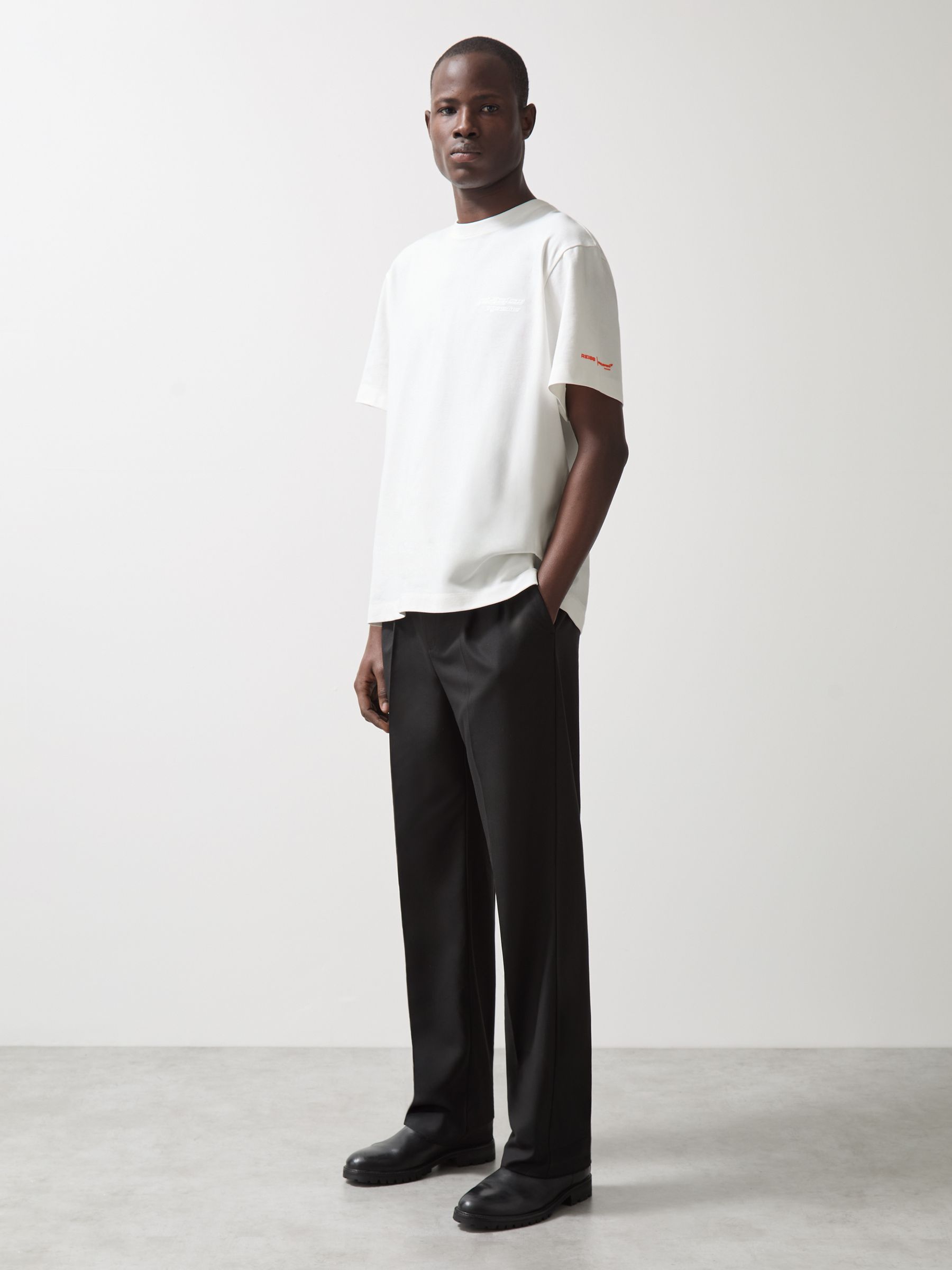 McLaren F1 Team Oversize Unisex Fit Logo T-Shirt in White