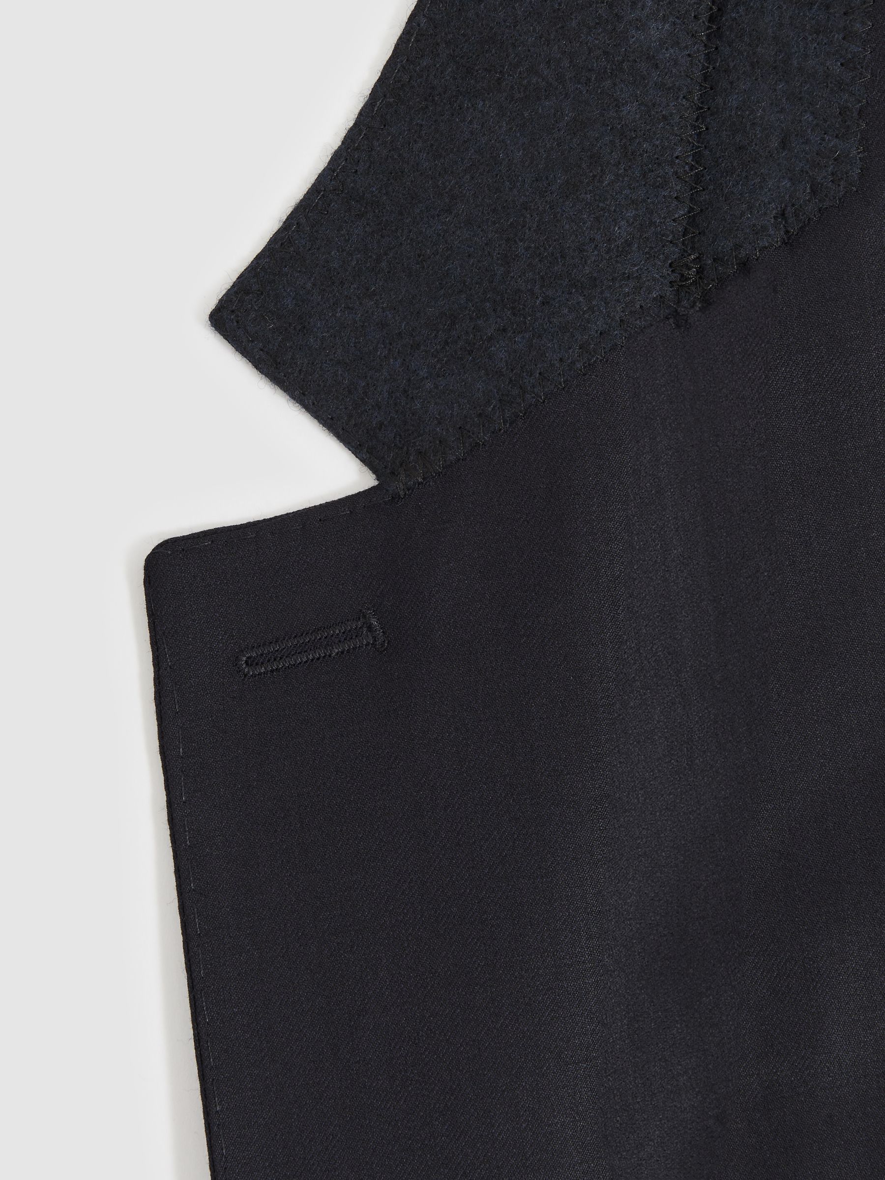 Slim-Fit Single Breasted Wool Suit Jacket in Navy