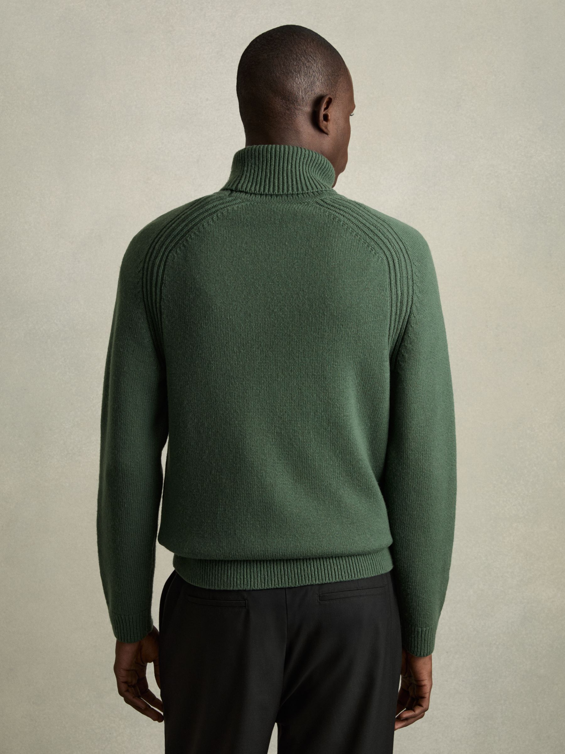 Wool-Blend Ridge-Seam Roll-Neck Jumper in Green Smoke