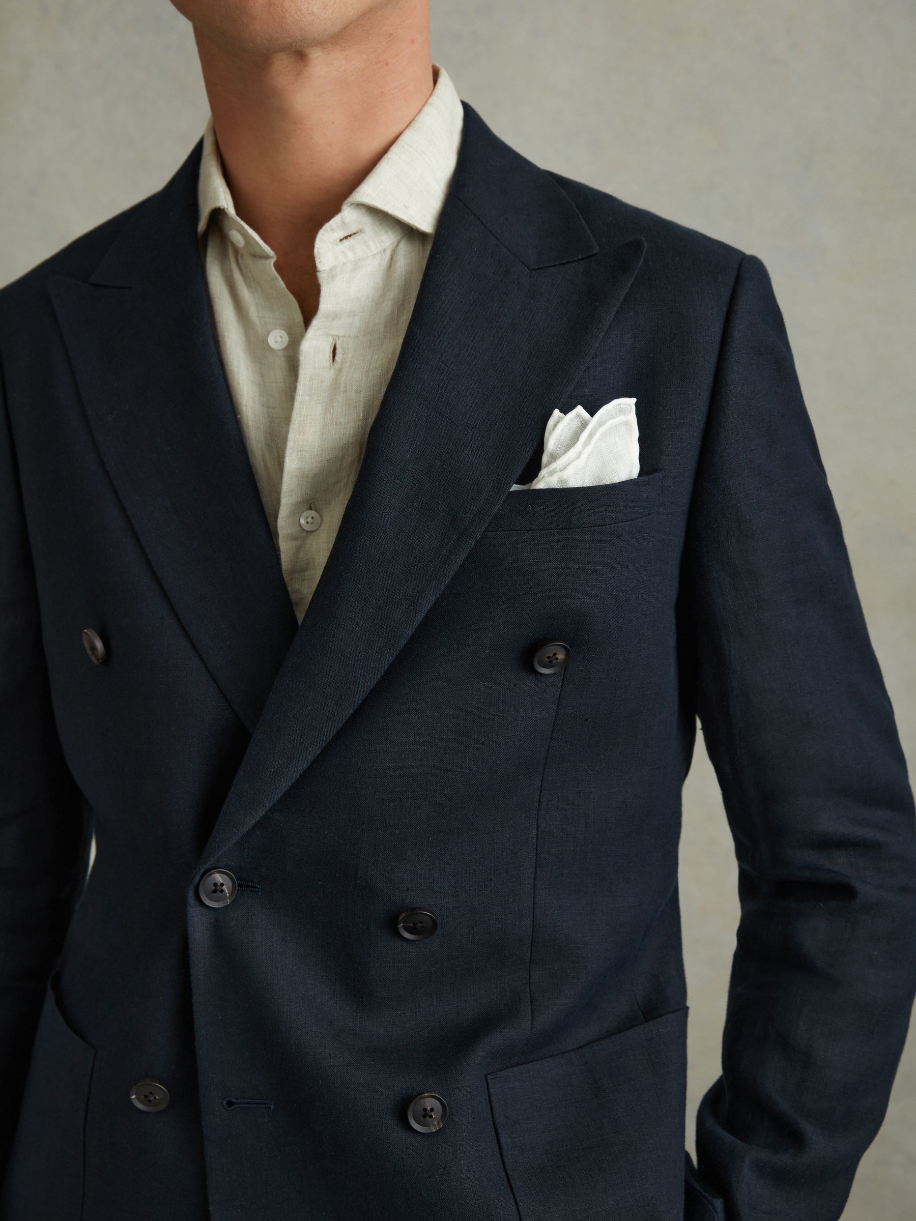 Double Breasted 100% Linen Slim Fit Blazer in Navy