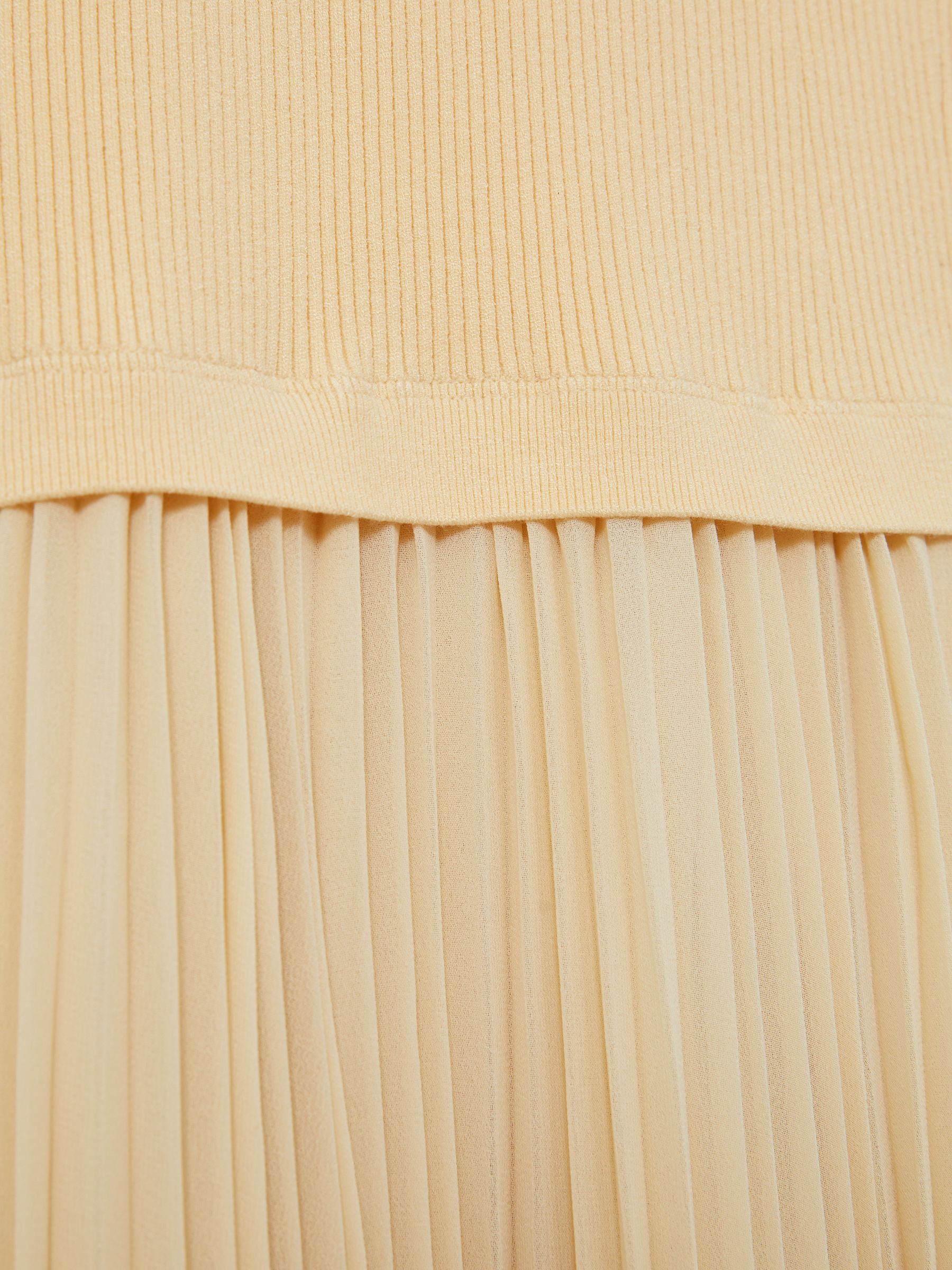 Pleated Skirt Ribbed Midi Dress in Yellow