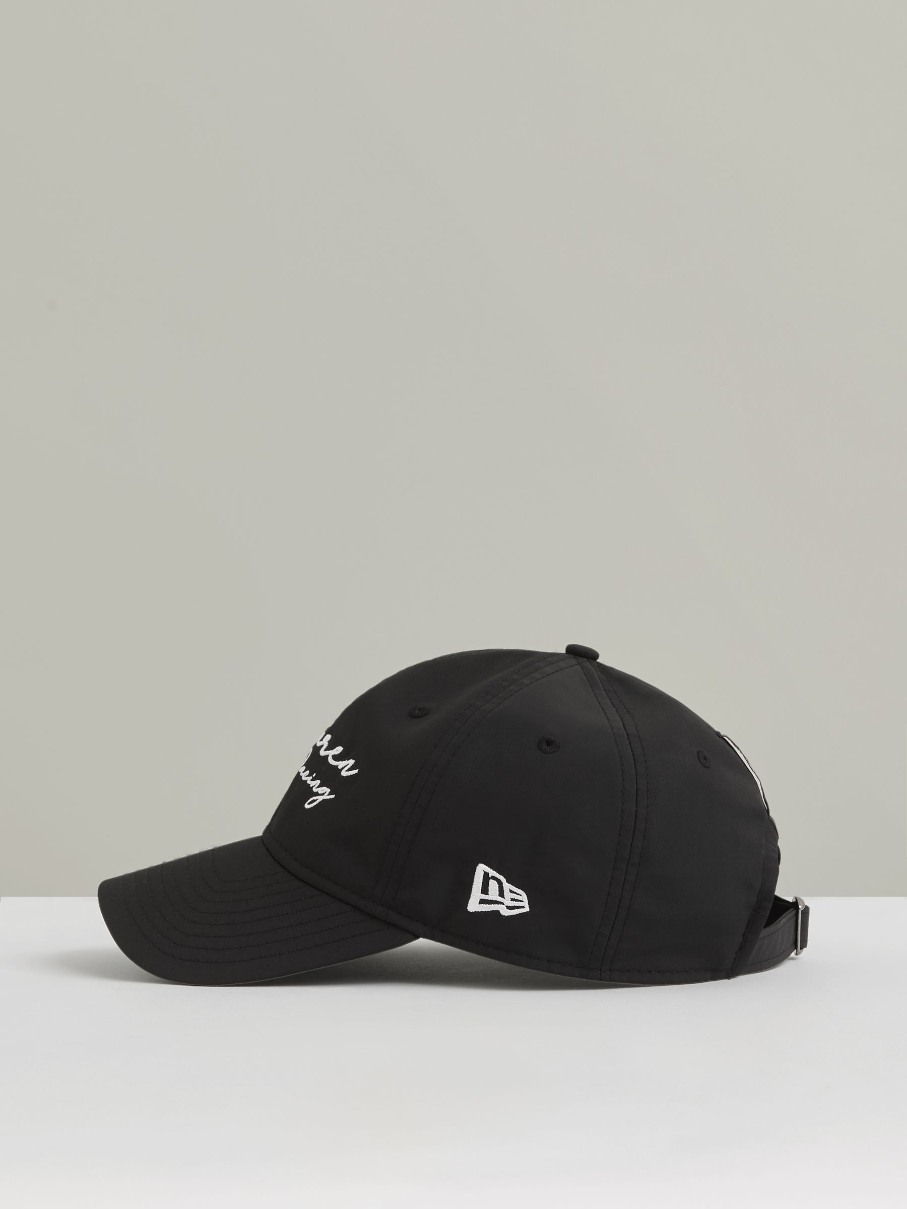 Unisex Fit McLaren Racing Logo Embroidered Cap in Black