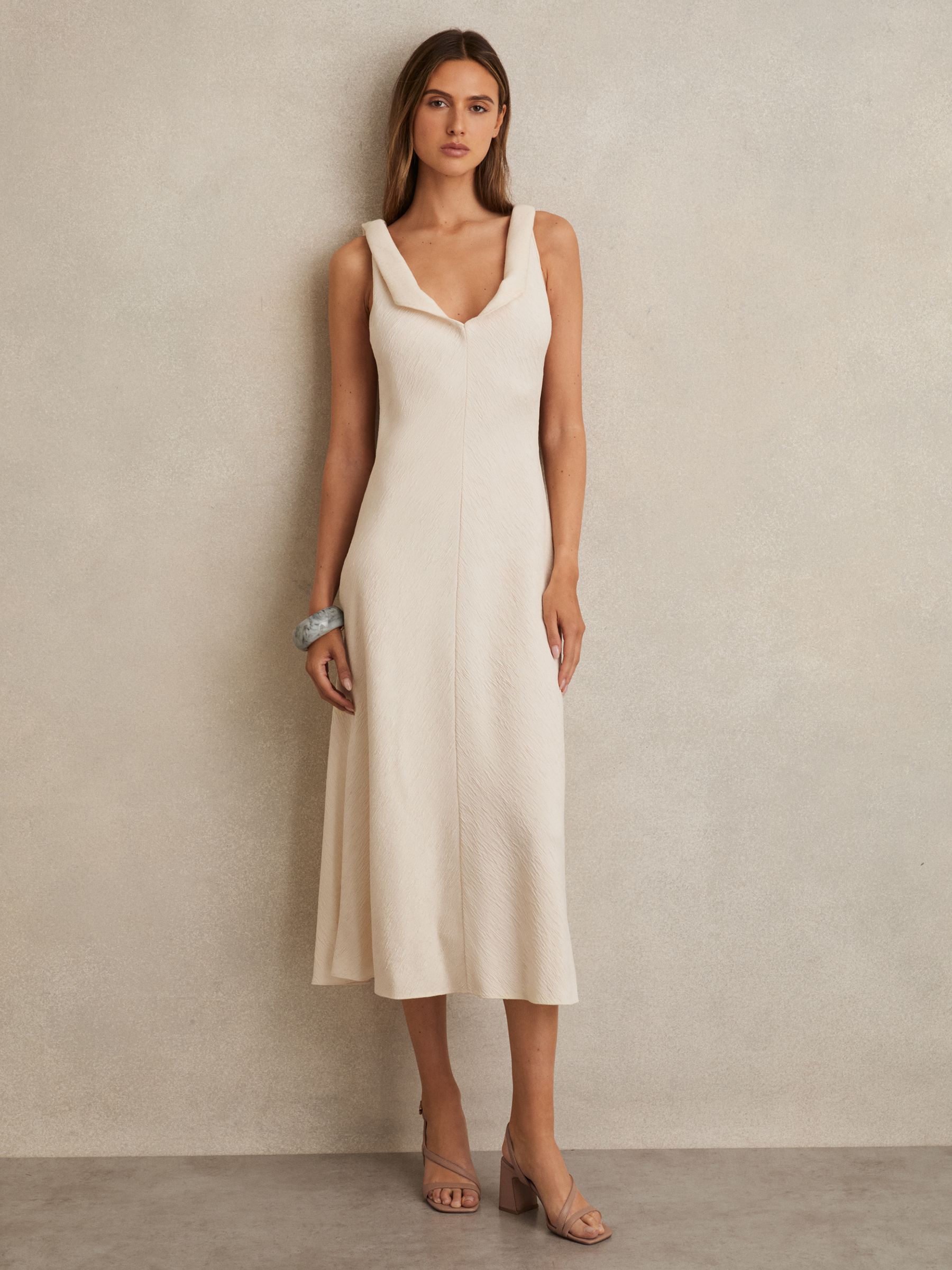 Strappy Leather Heeled Sandals in Nude