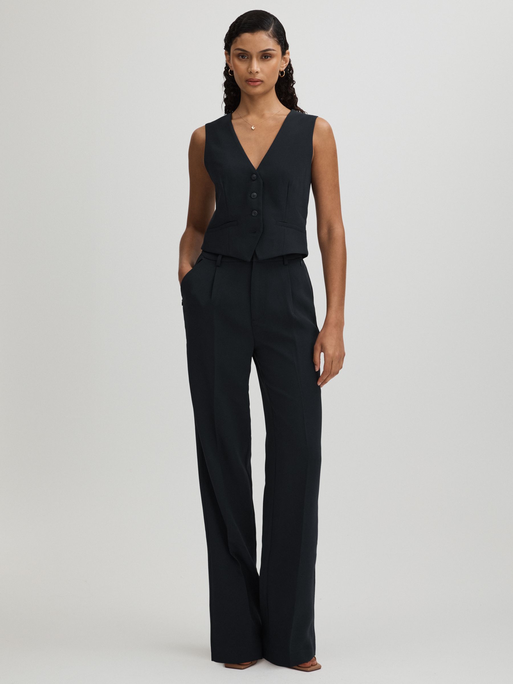 Good American High Rise Pleat Front Trousers in Navy