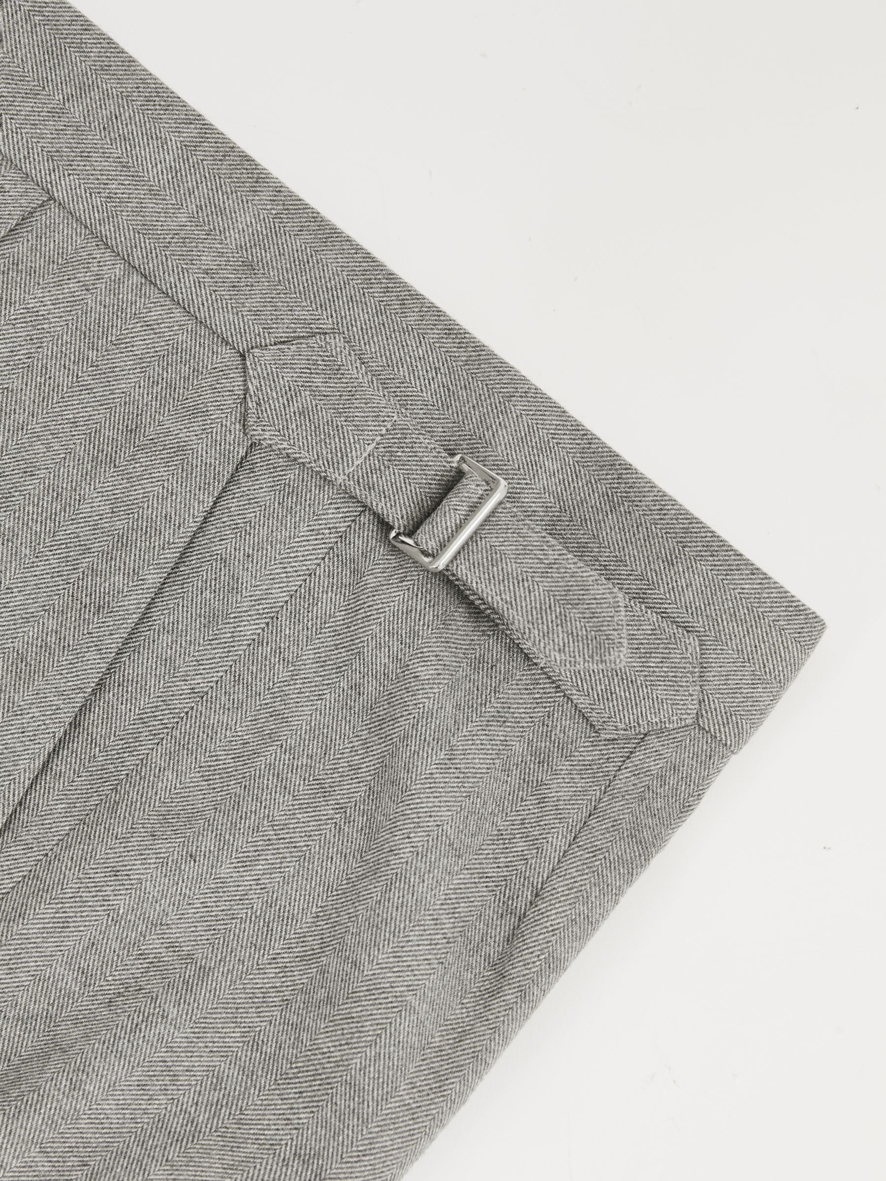 Relaxed Fit Herringbone Trouser in Grey
